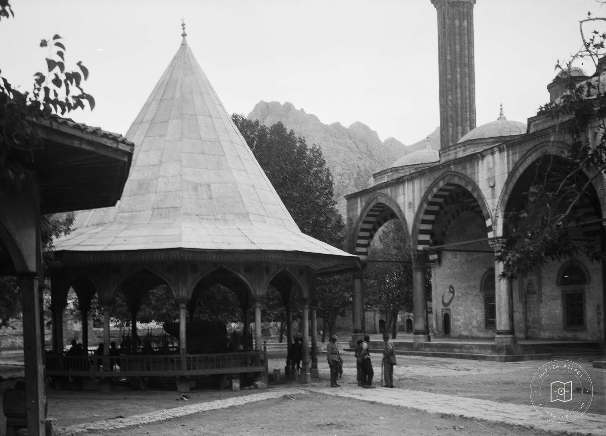 Amasya II. Bayezid Camii ve Şadırvanı