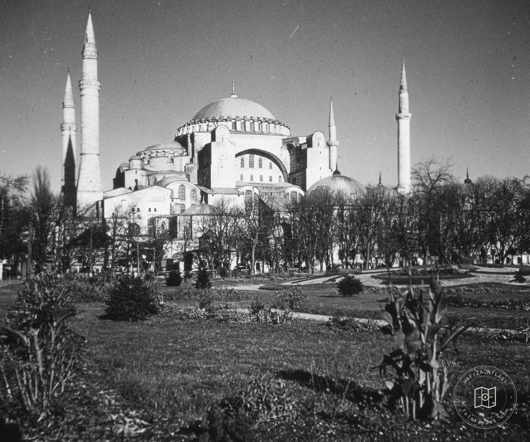 Sultanahmet Parkı’ndan Ayasofya