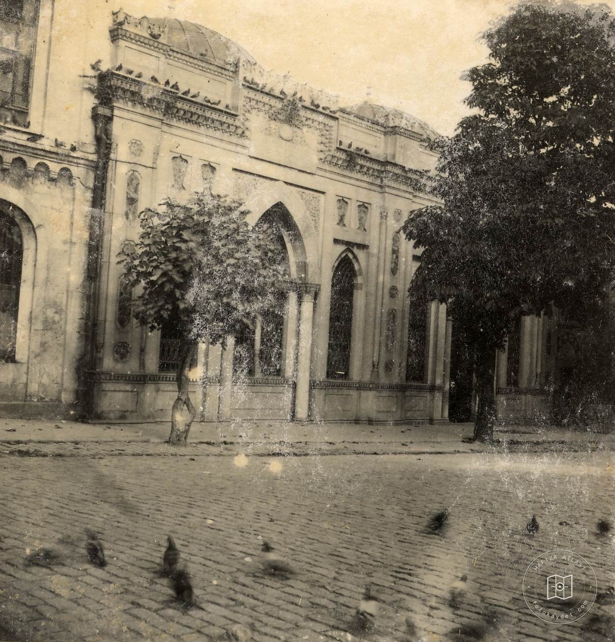 Beyazıt Ashliye Monument and Caravanserole