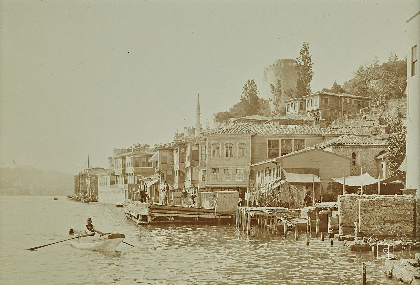 Rumelihisarı Pedestrians