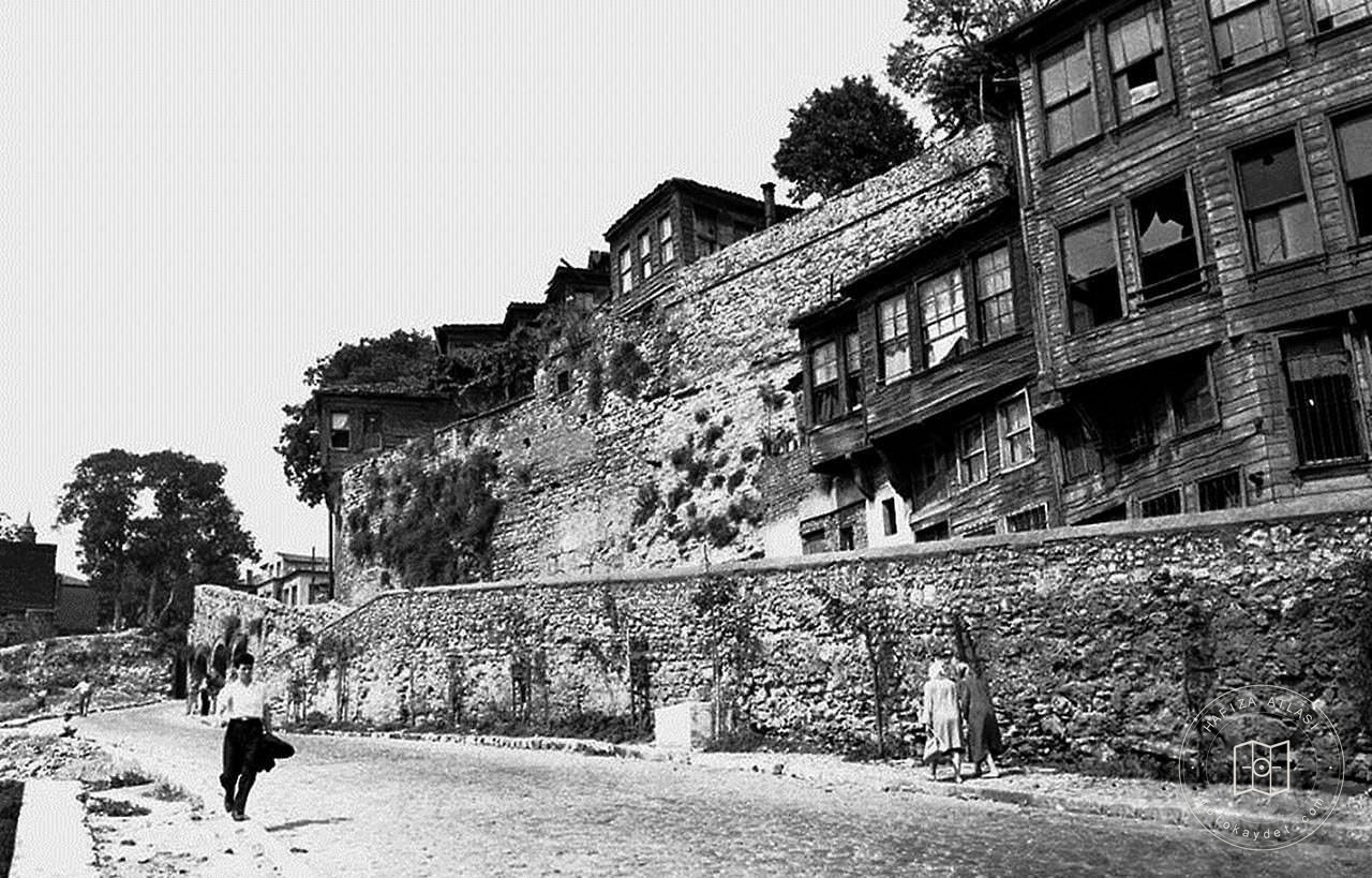 Zeyrek Hill