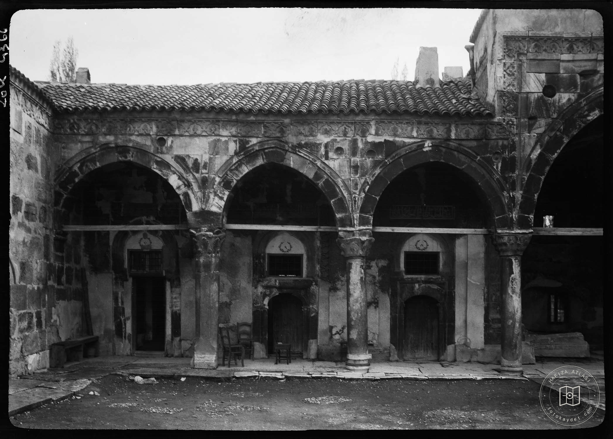 Gök Medrese