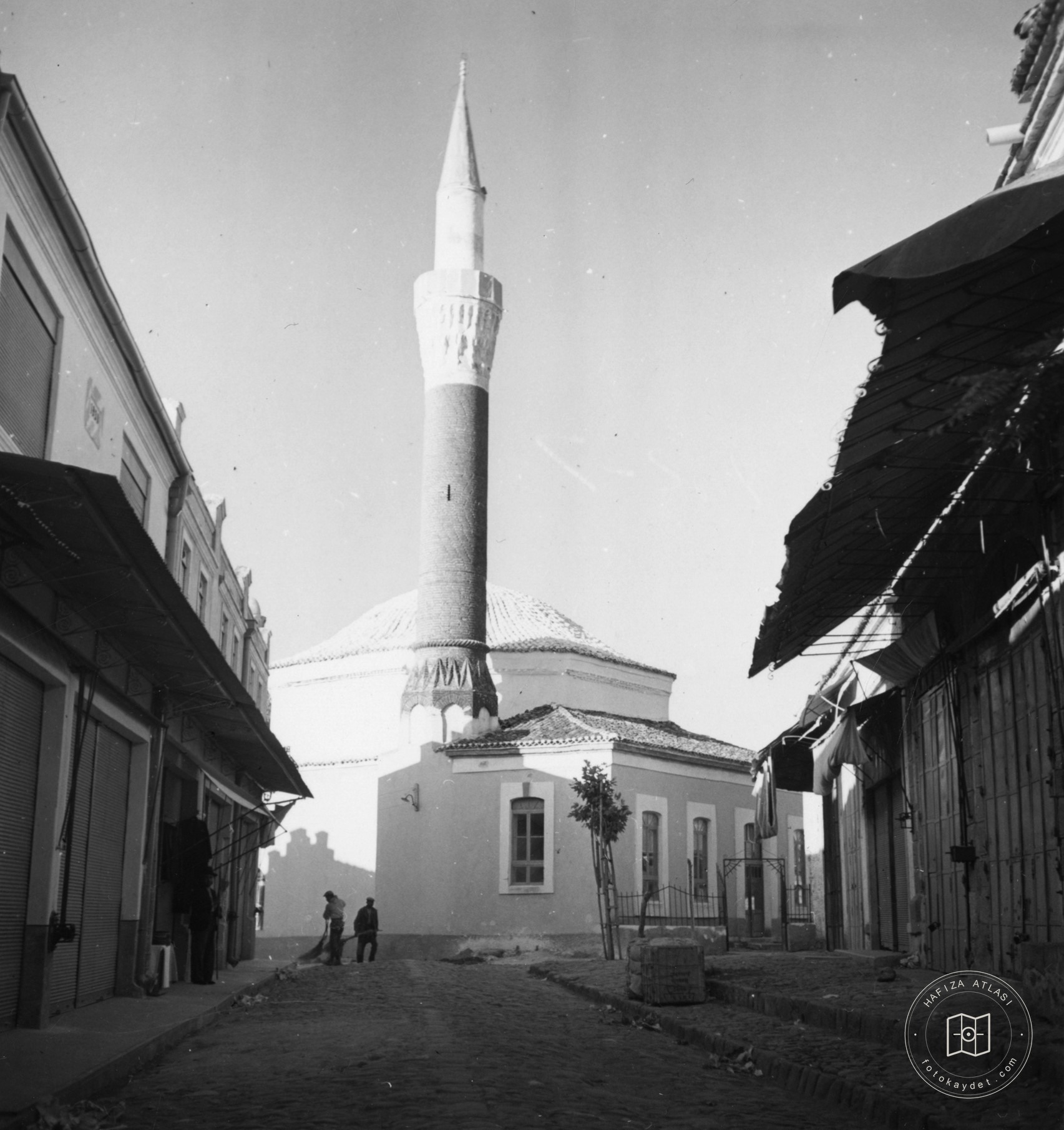 Hacı Hekim Camii ve Minaresinin Görünümü