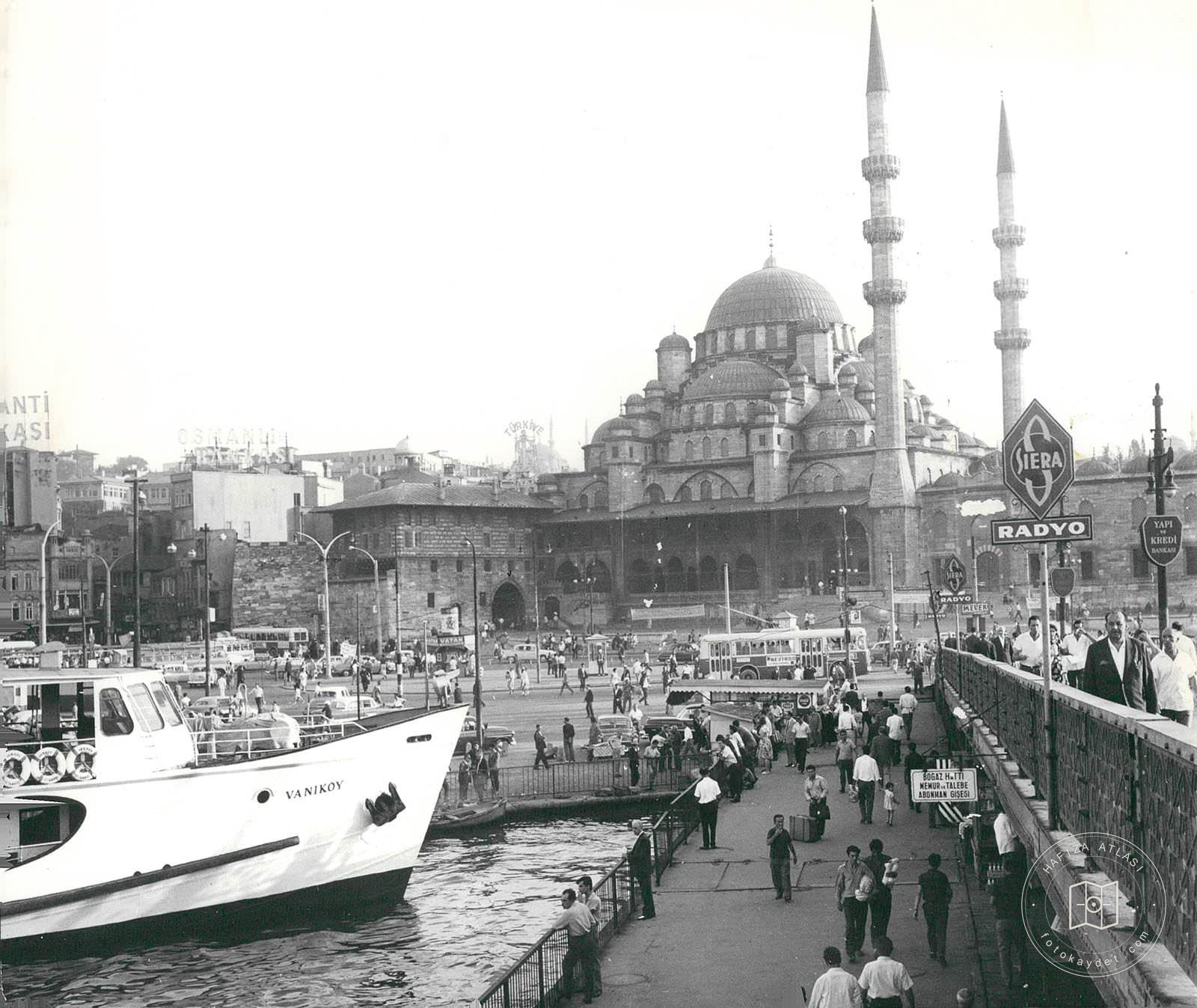 Galata Köprüsü ve Yeni Cami