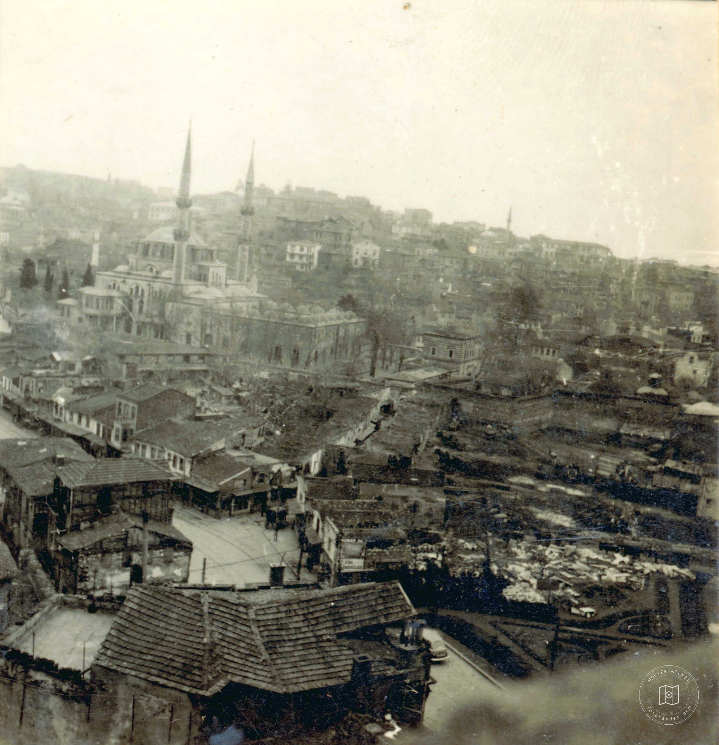 Mihrimah Sultan Minaret from Üsküdar
