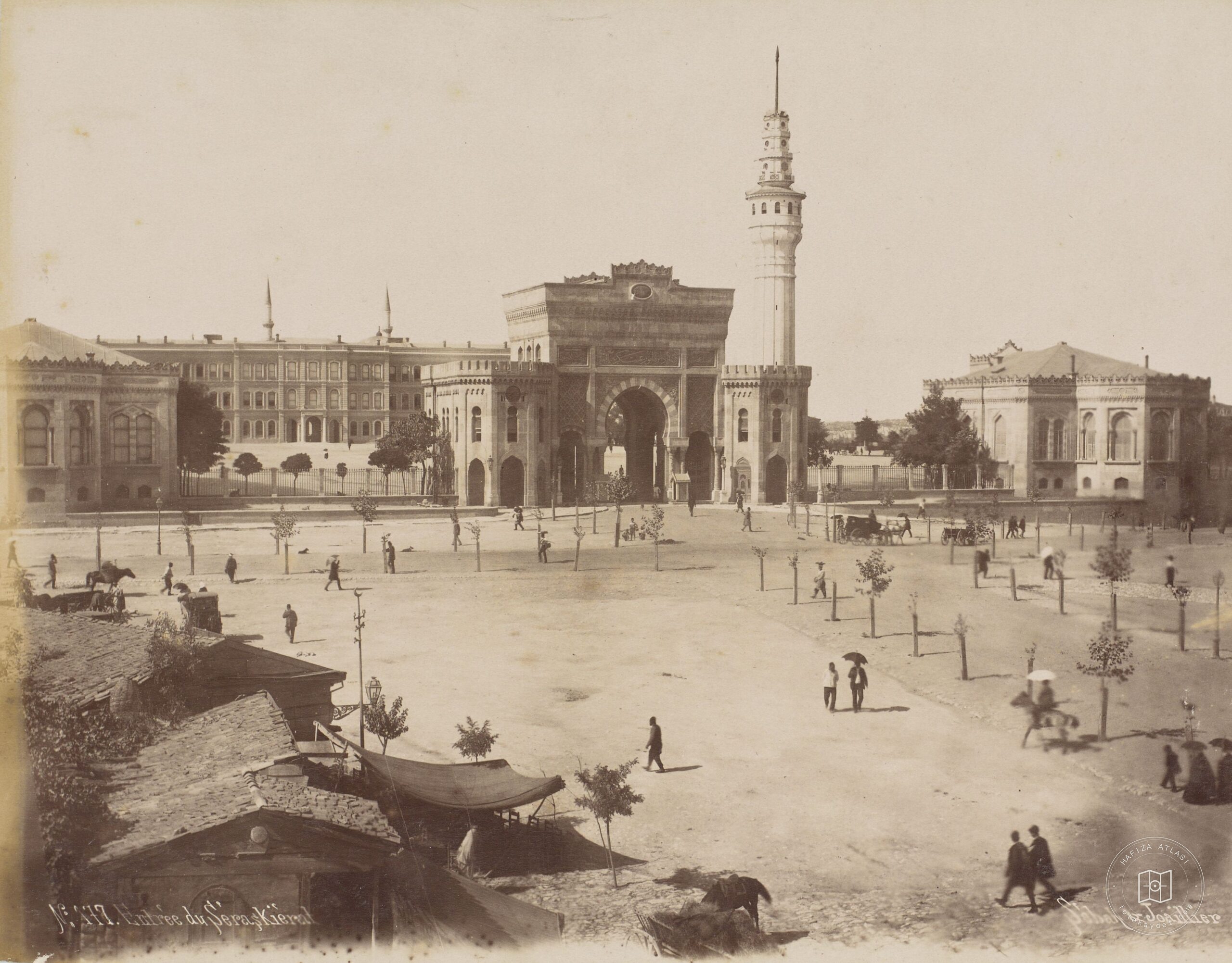 Beyazıt Square