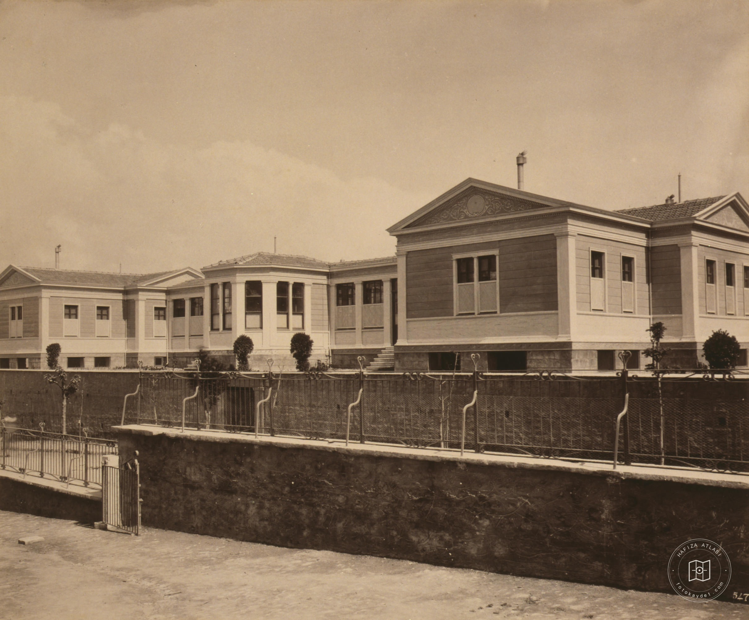 Haseki Female Hospital Operating Room Exterior View