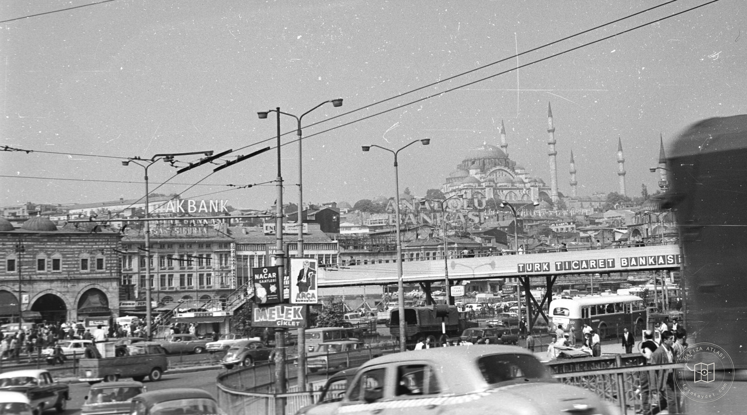 Eminönü Square