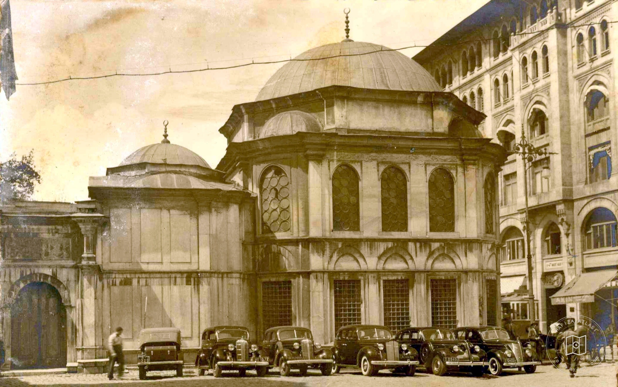I. Abdülhamit Türbesi