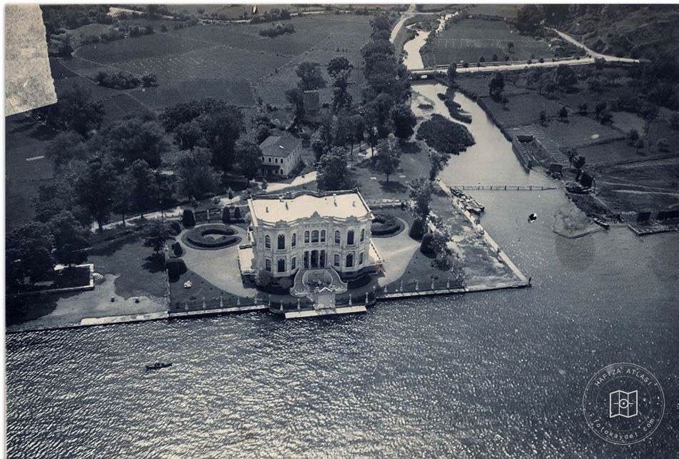 Overview of the plane from Küçüksu Kasrı