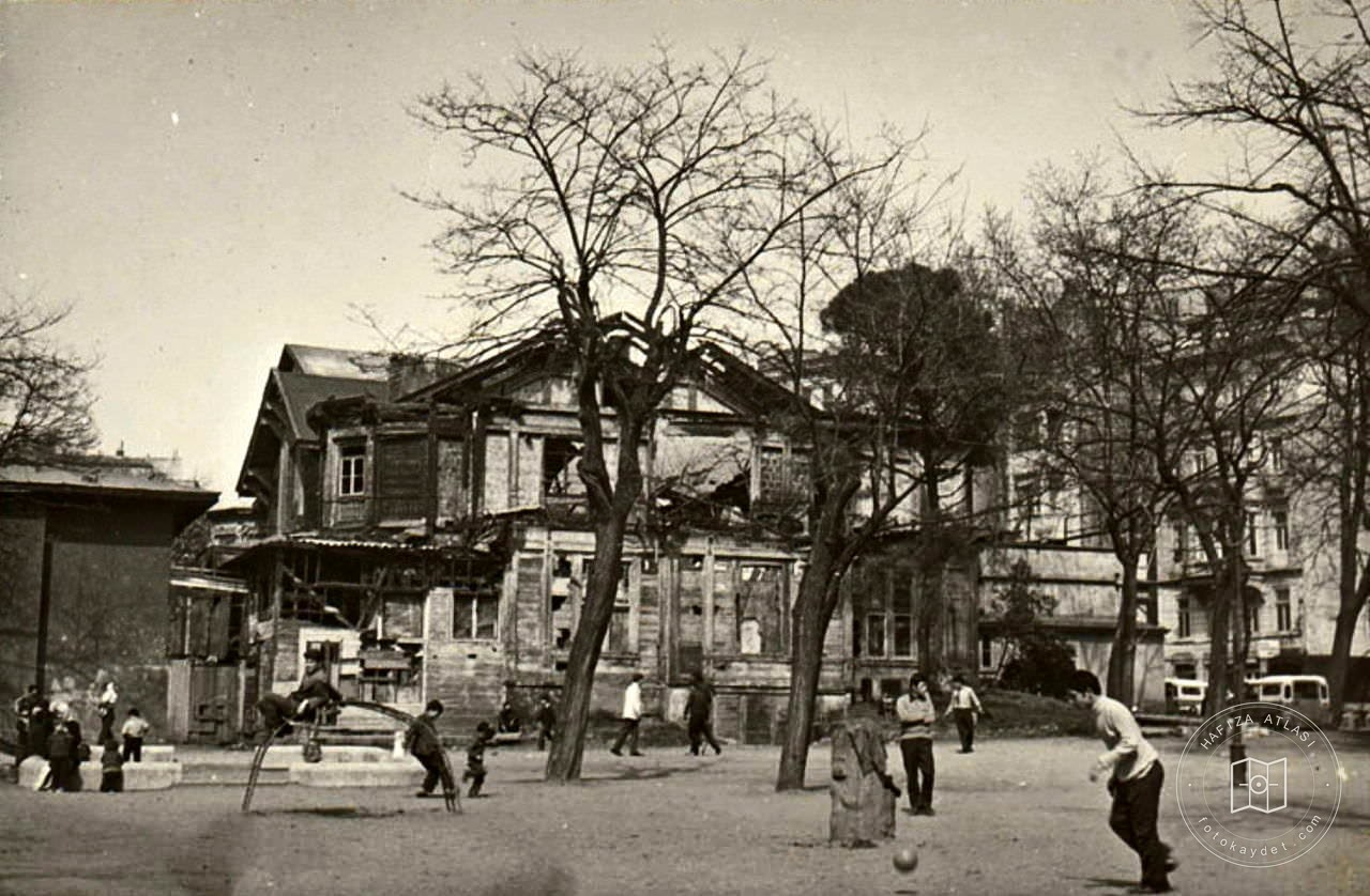 Tepebaşı Theater
