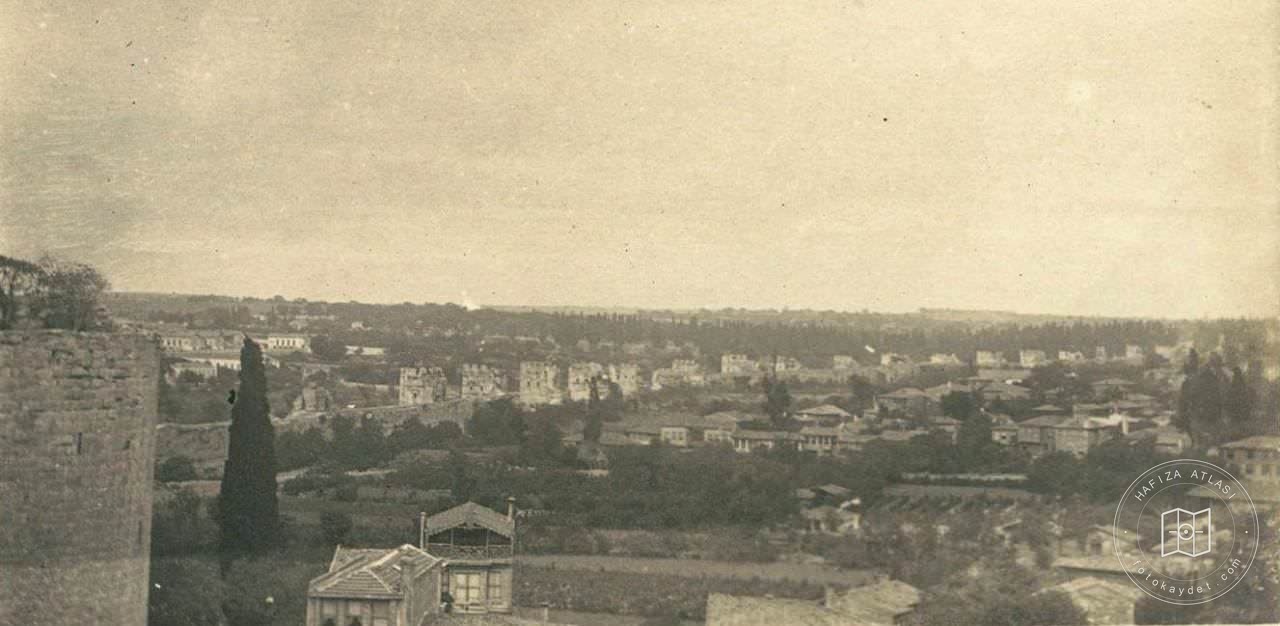 Yedikule’den Topkapı Yönüne Bakış
