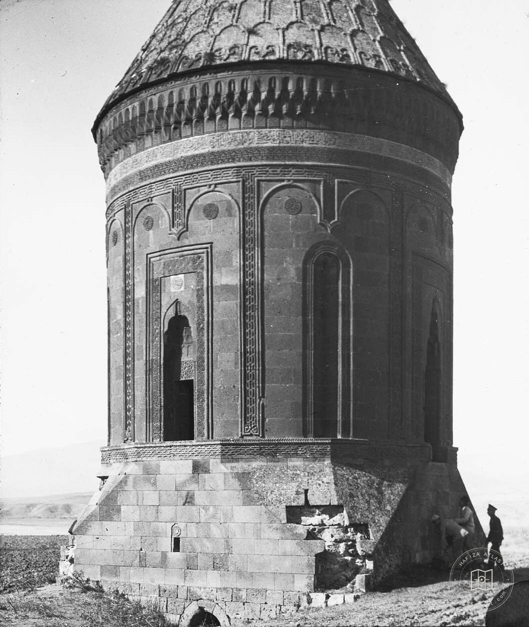 Hasan Padişah Kümbeti