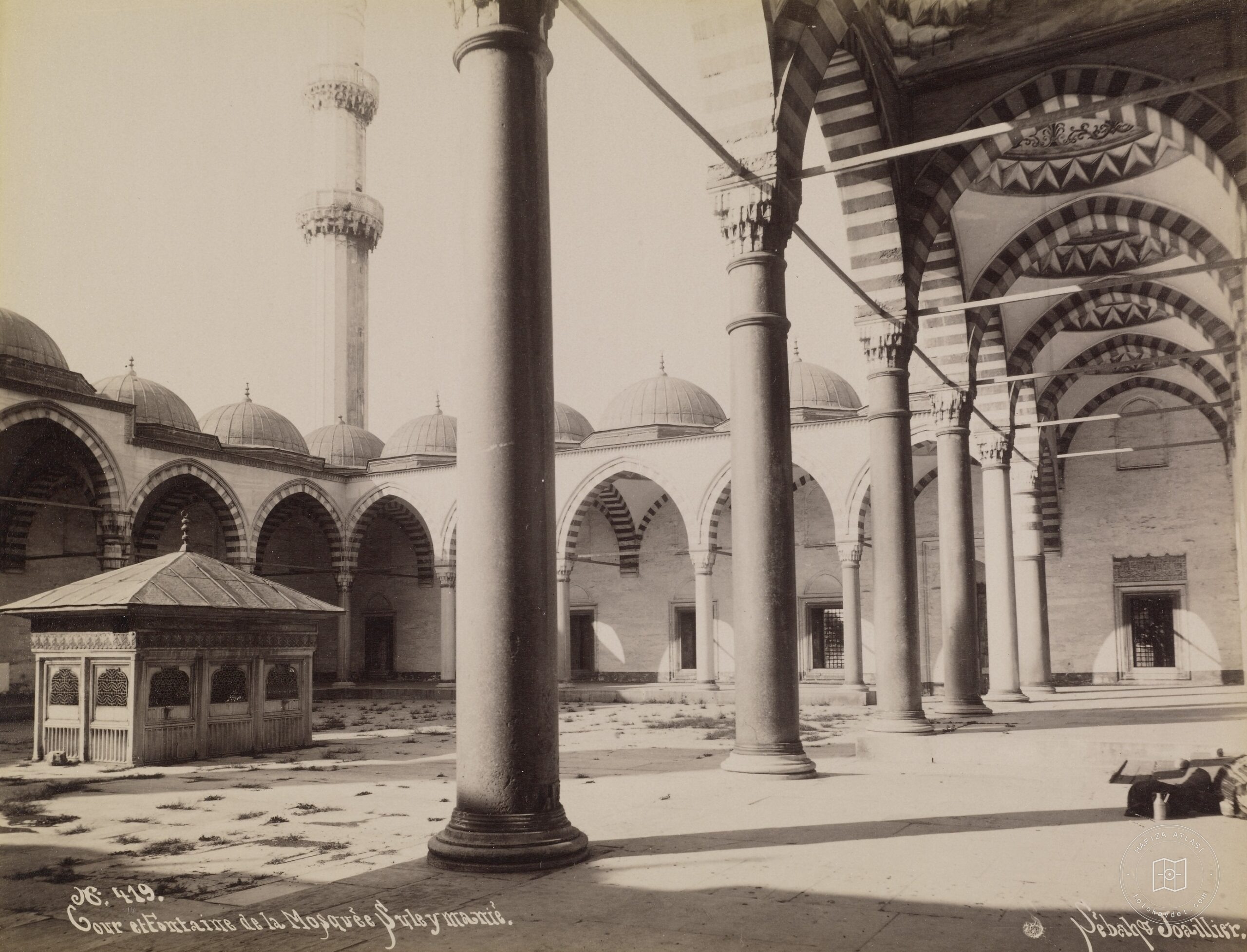 Süleymaniye Mosque Hunting