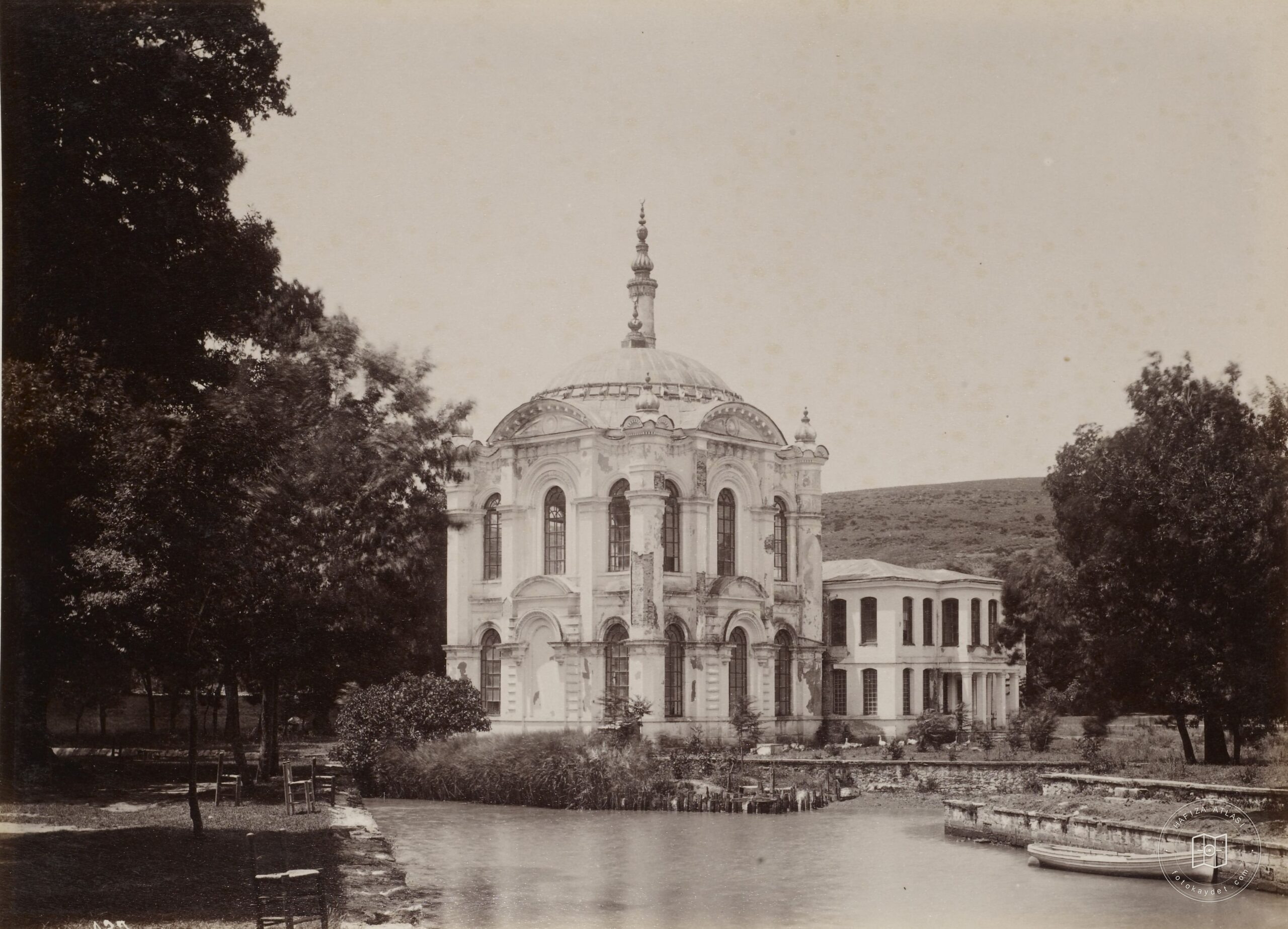 Sadabad Mosque