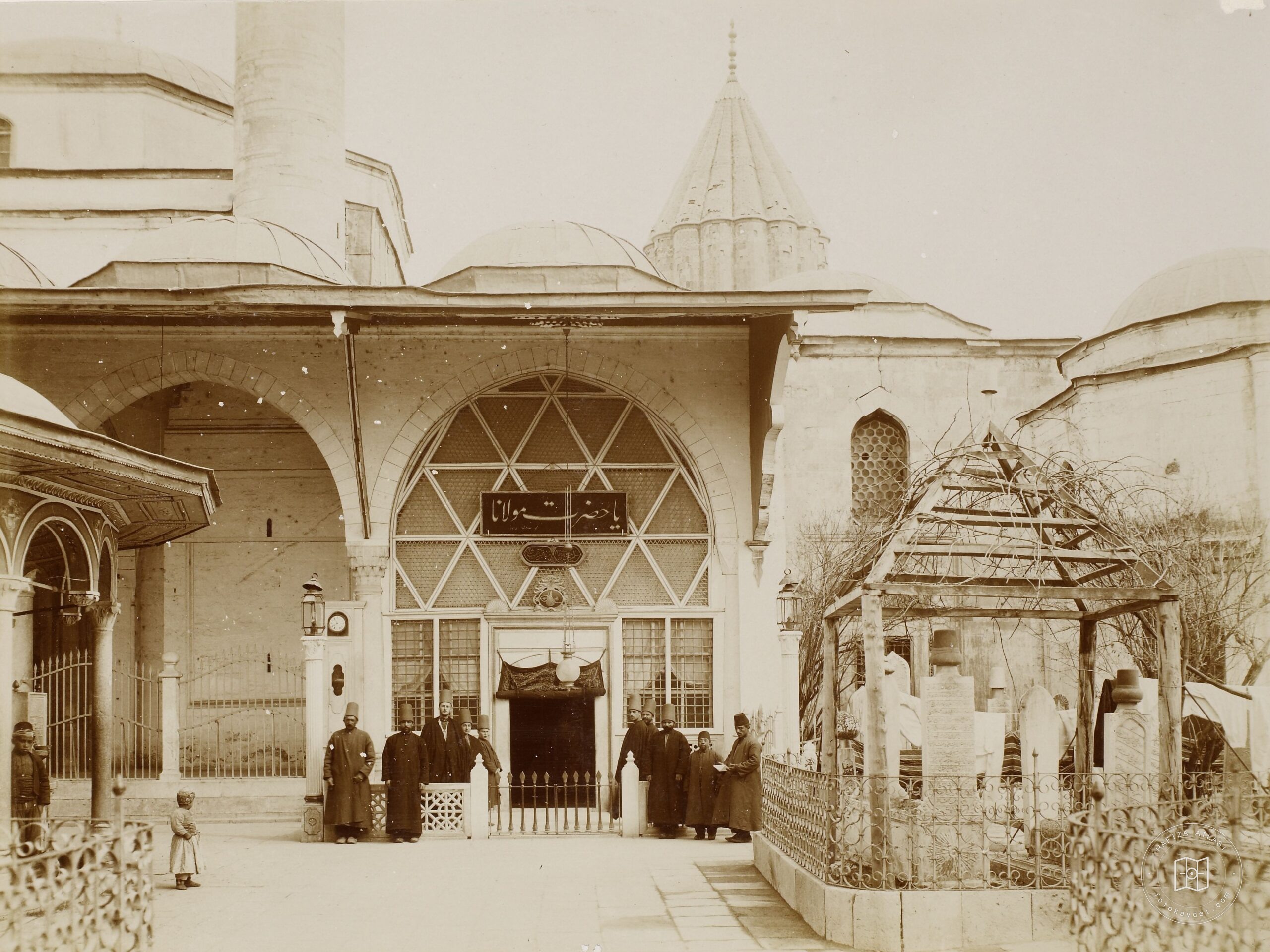 Mevlana Türbesi Girişi