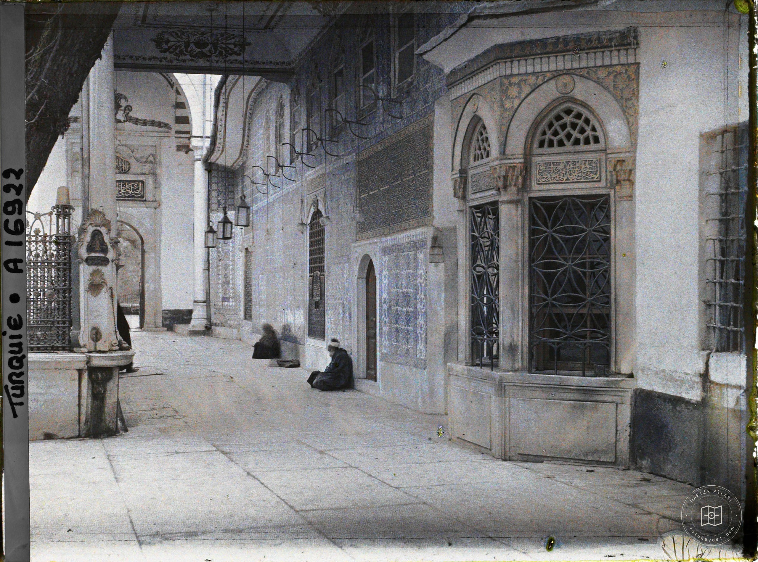 Ebu Oyub El Ensari Tomb