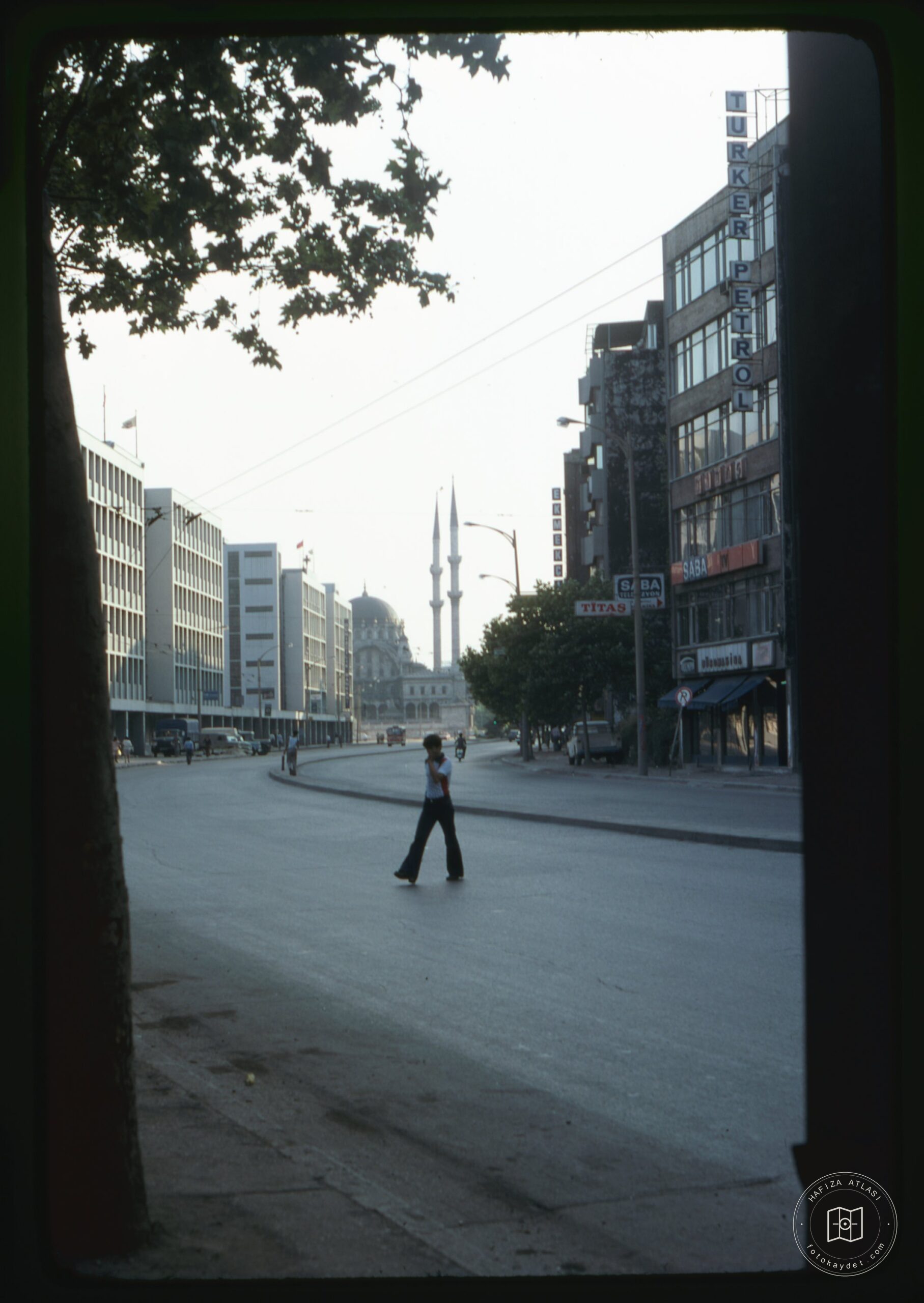 Model Number: Avenue