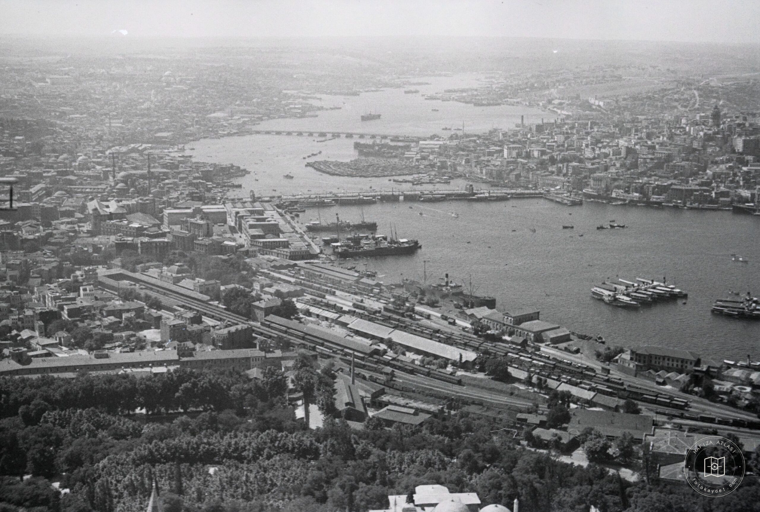 Sirkeci, Golden Horn and Galata Bridge