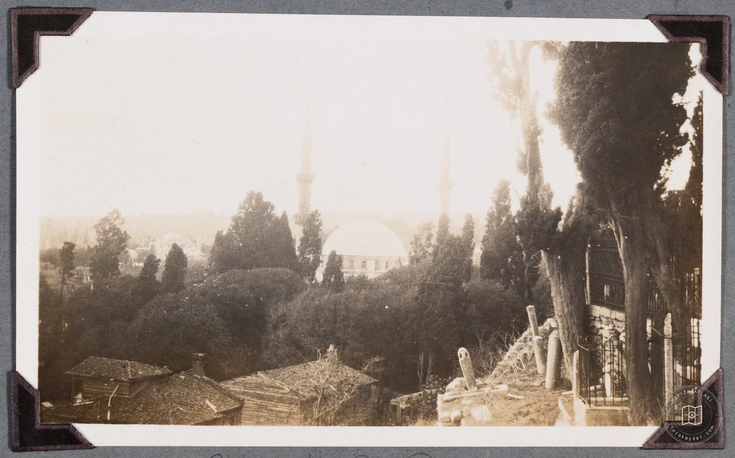 Overview of Eyüp Cemetery