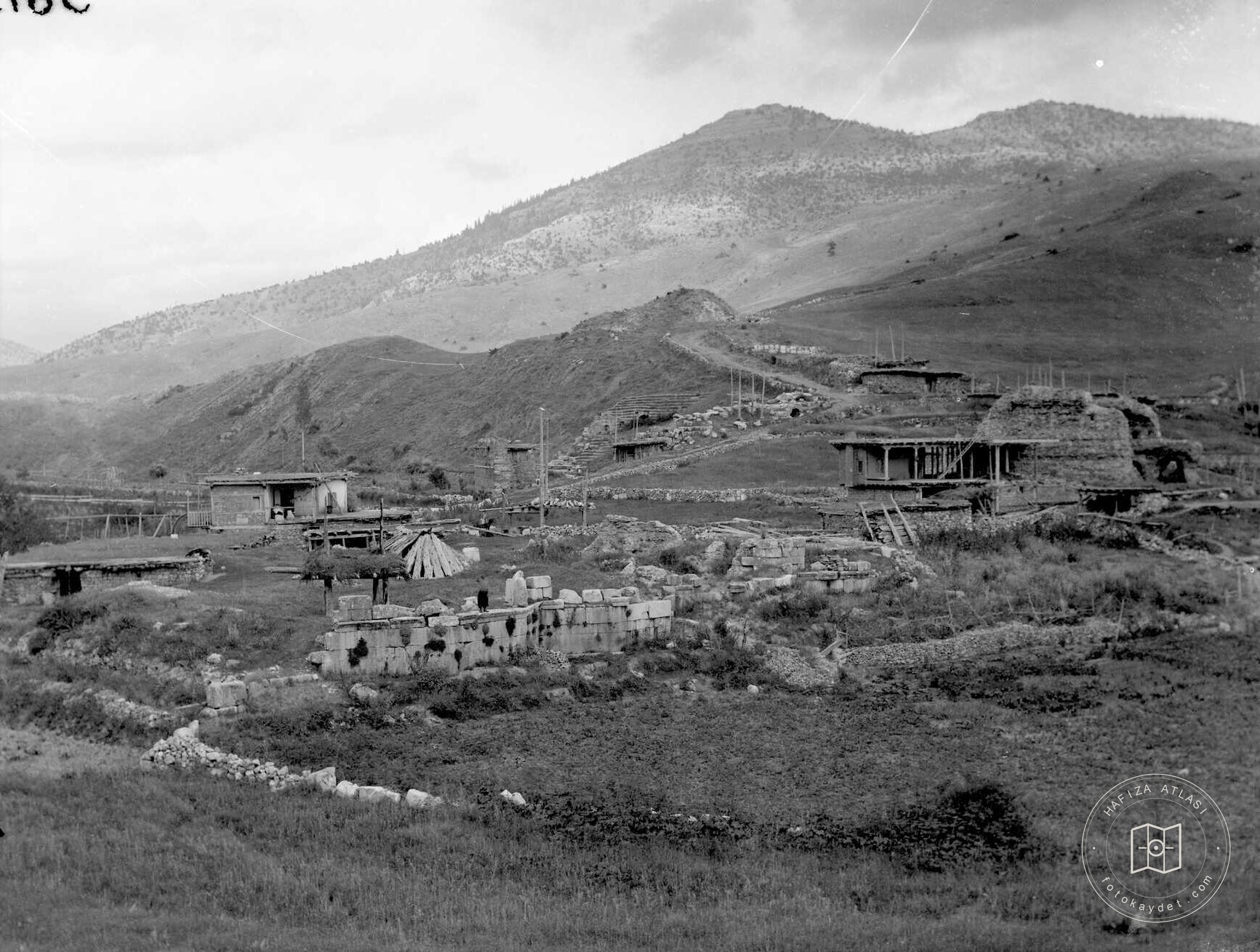 Şar Village Overview