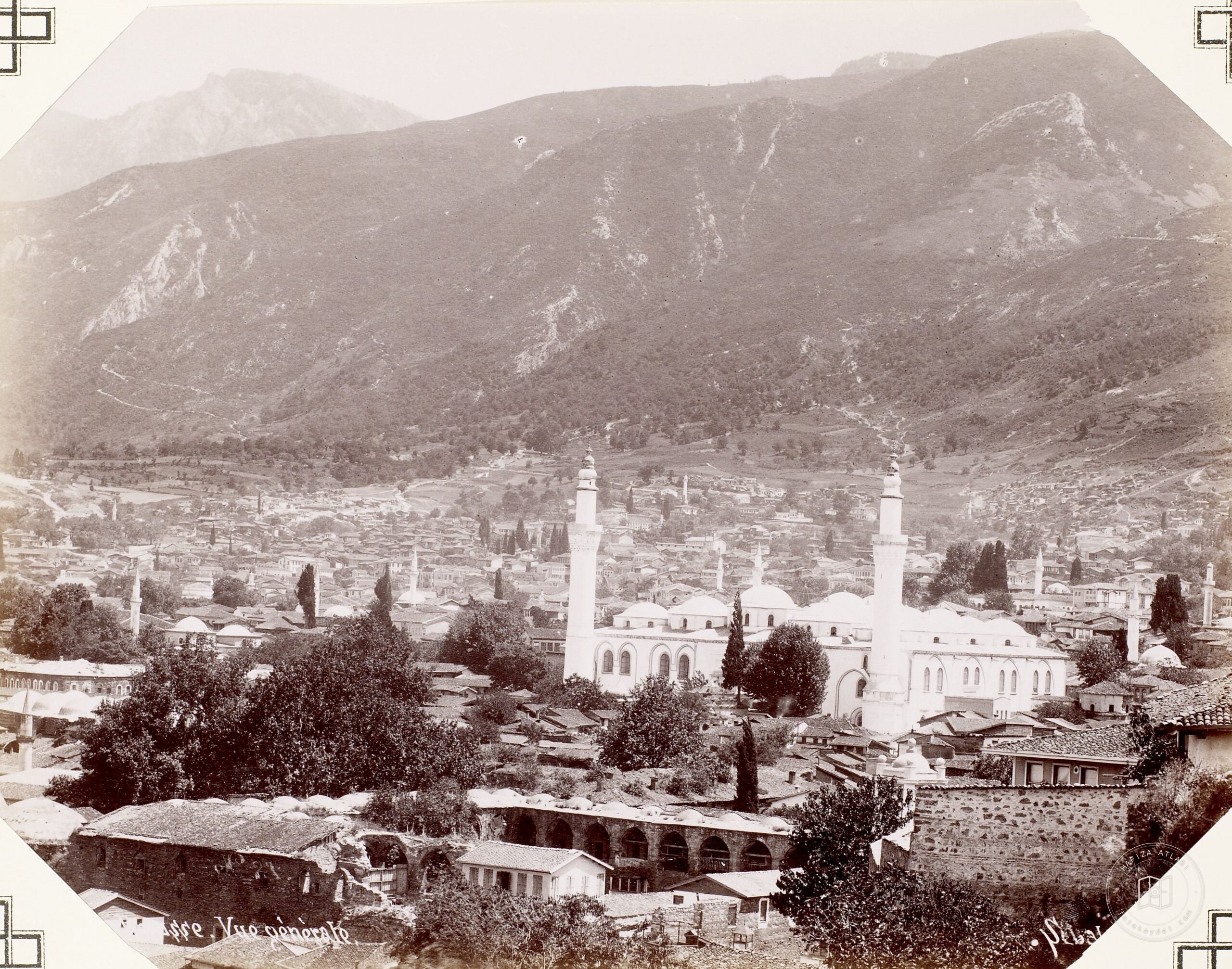 Bursa Ulu Mosque and Environment