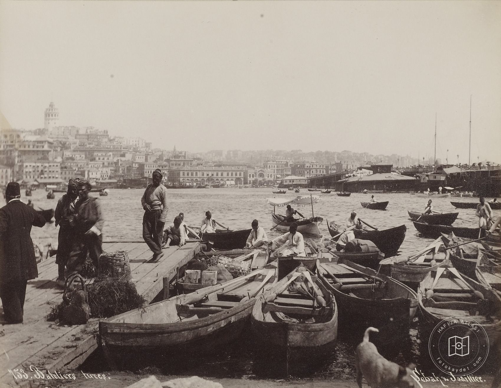 Sandals in Yemiş Scaffold