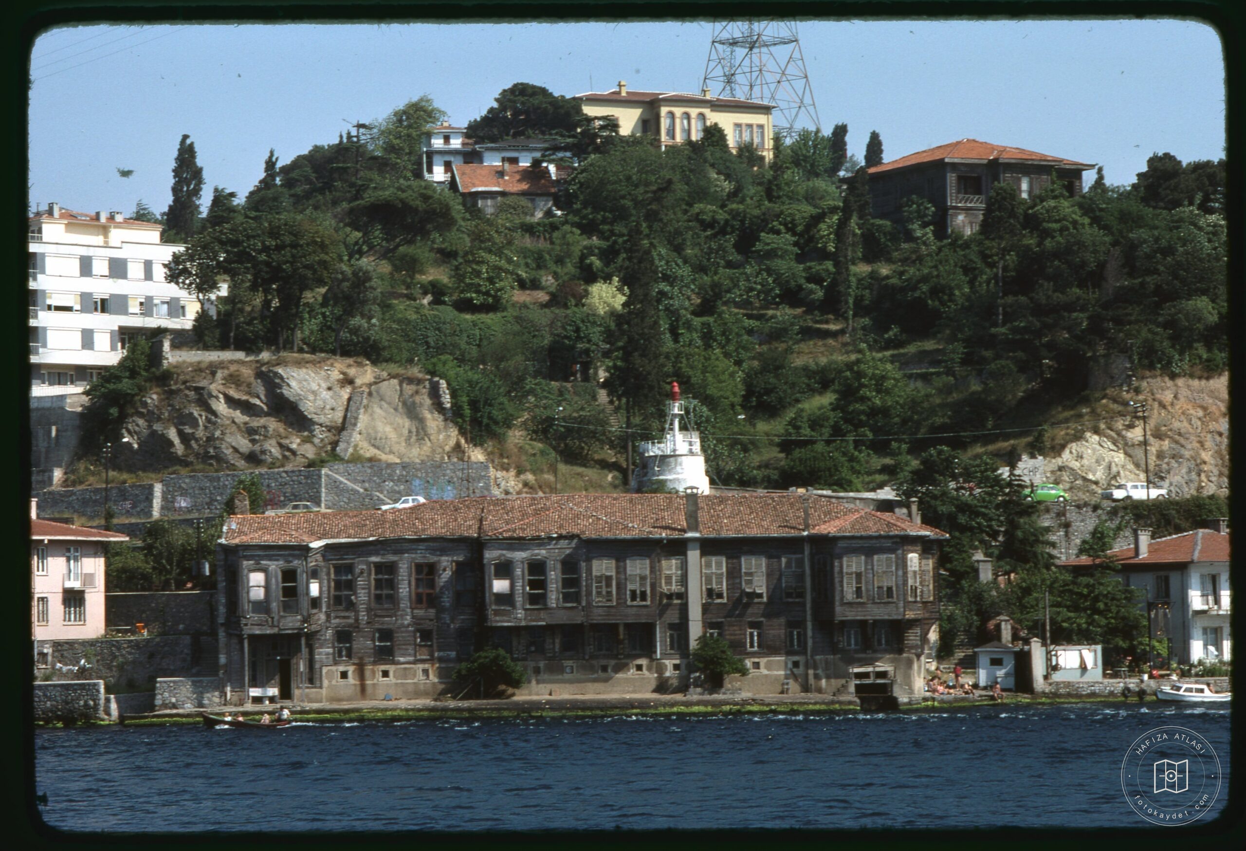 Edip Efendi Insulator