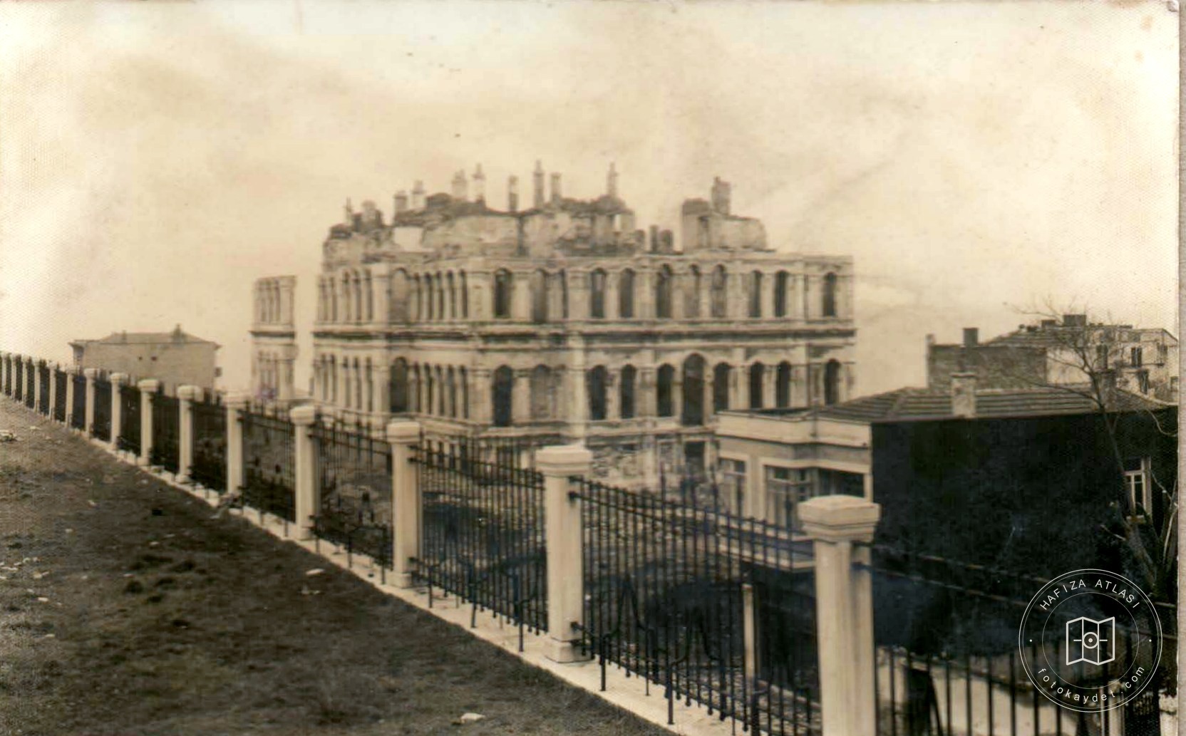 University Ali Pasha Palace