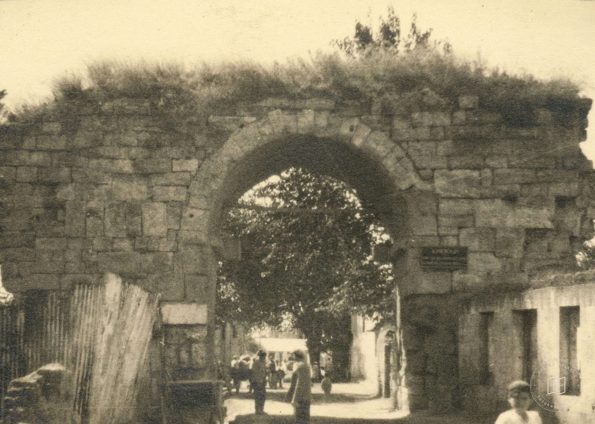 Kleopatra Kapısı