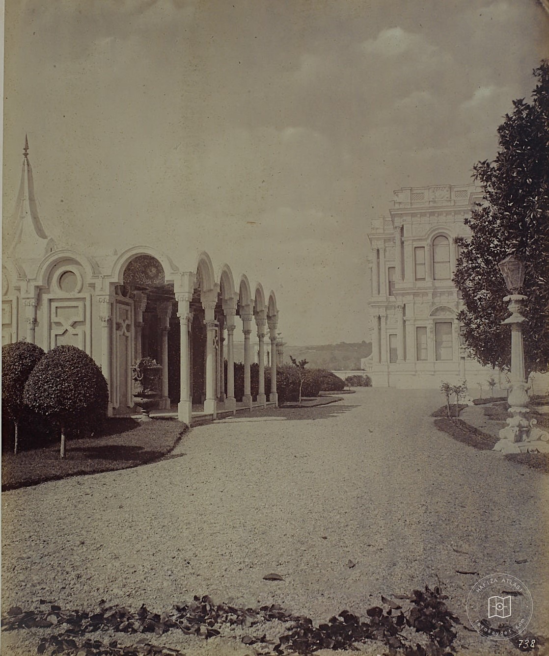 Beylerbeyi Palace - Valide Sea Kiosk