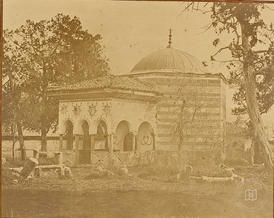 Ertuğrul Gazi Türbesi