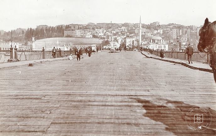 Wood Unkapanı Bridge