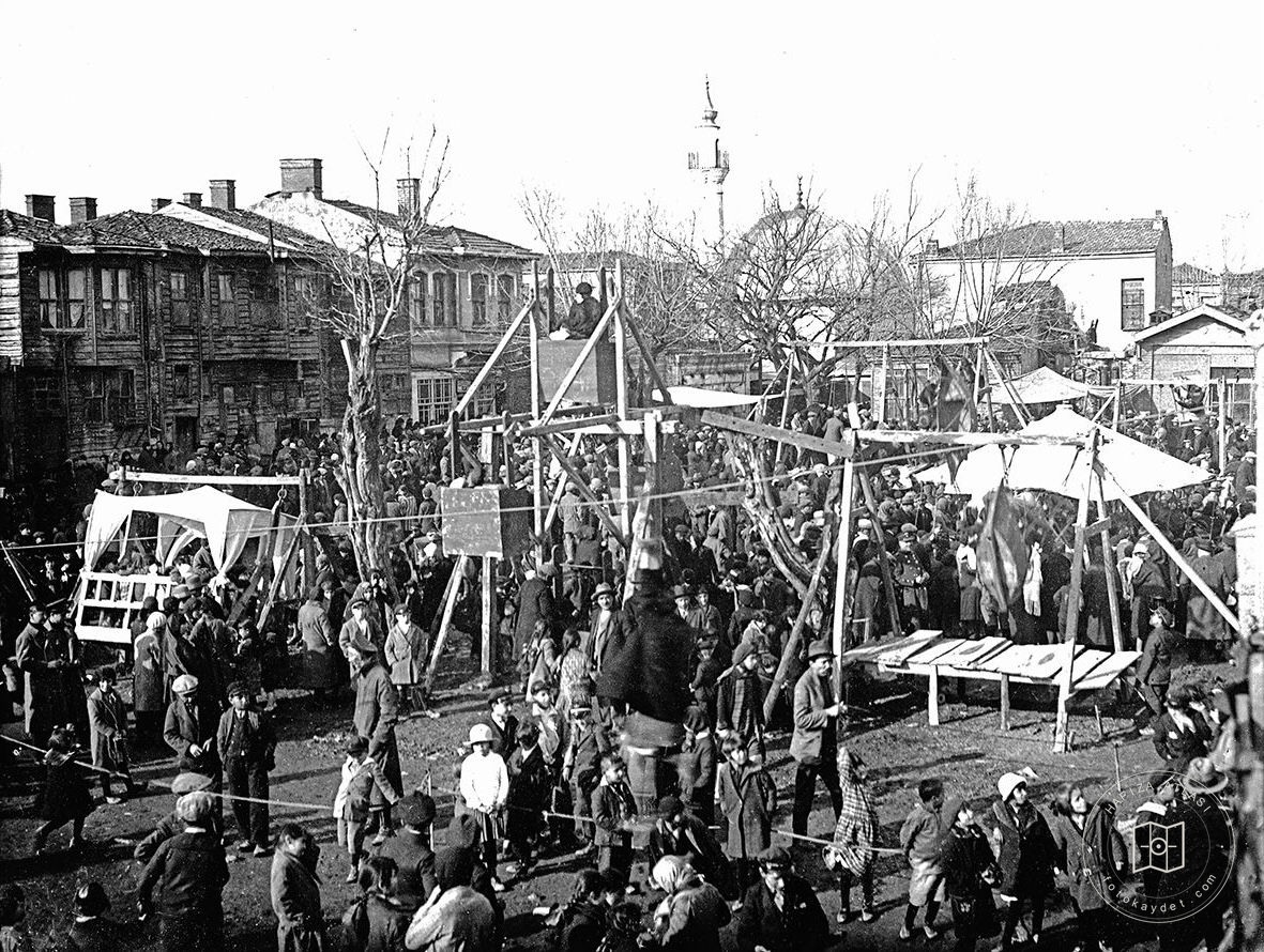 Holiday Fun at Karagümrük Square