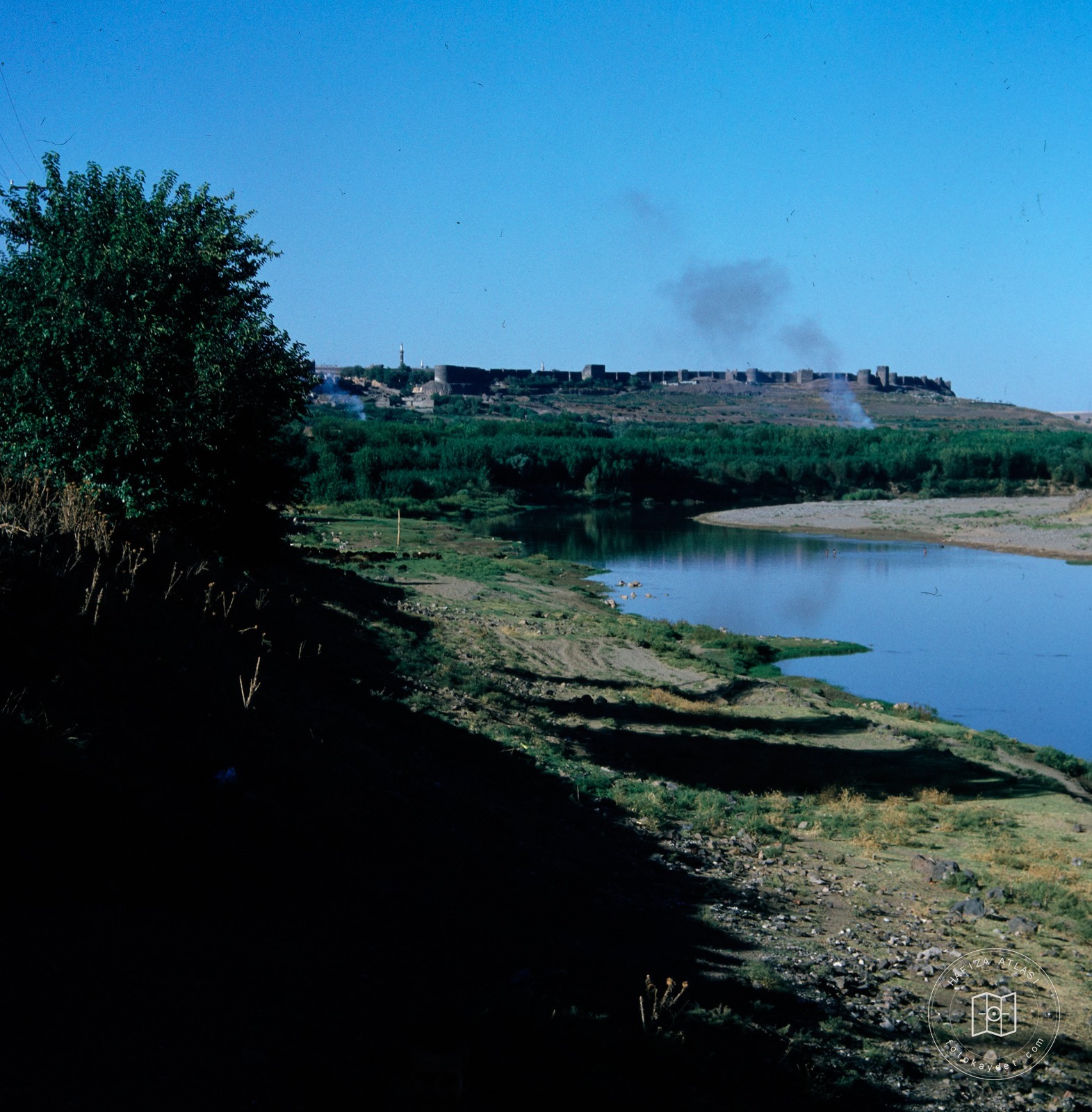 Opinion on Diyarbakır Surlar from Dicle Edge