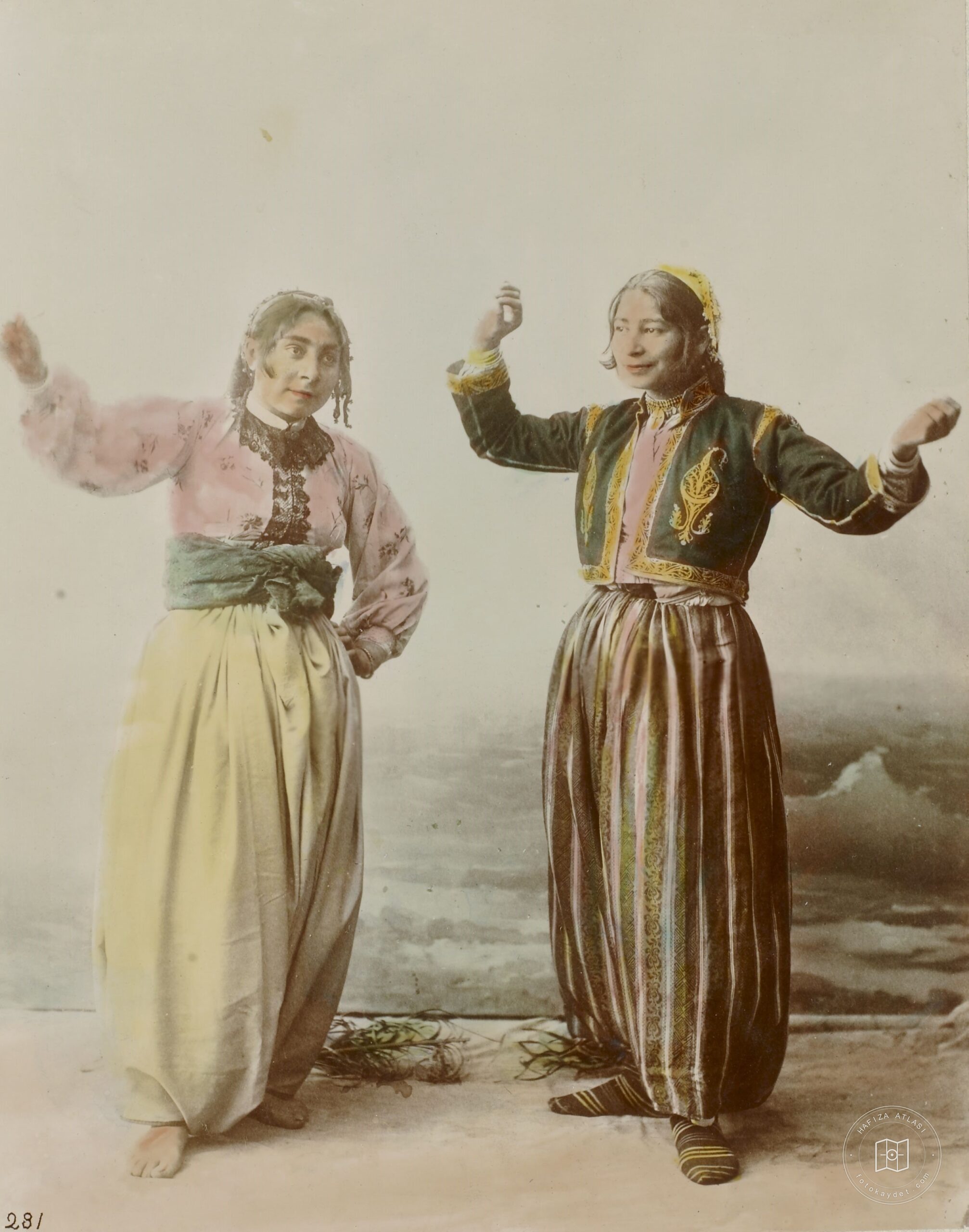 Dance Girls