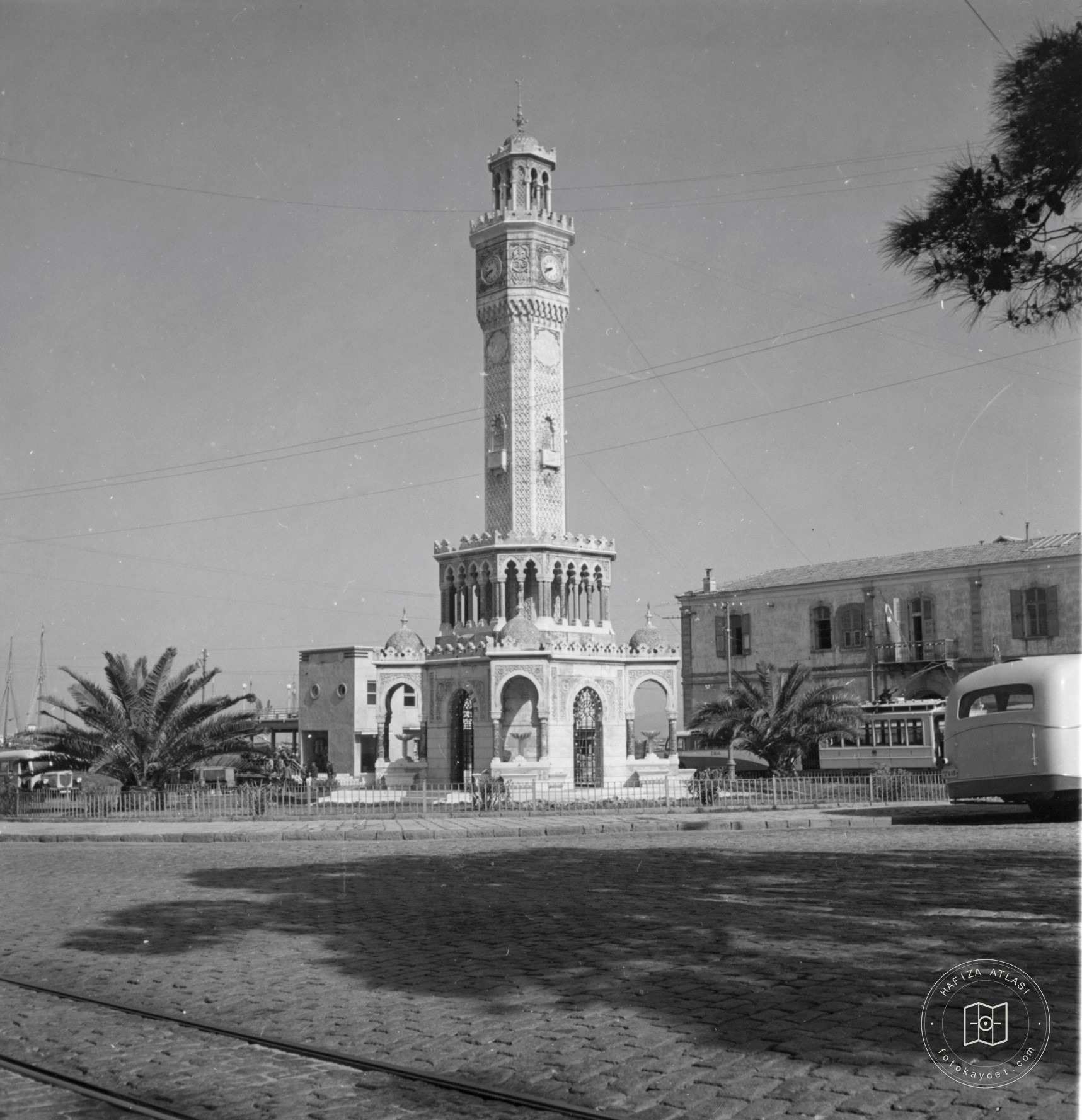 İzmir Saat Kulesi