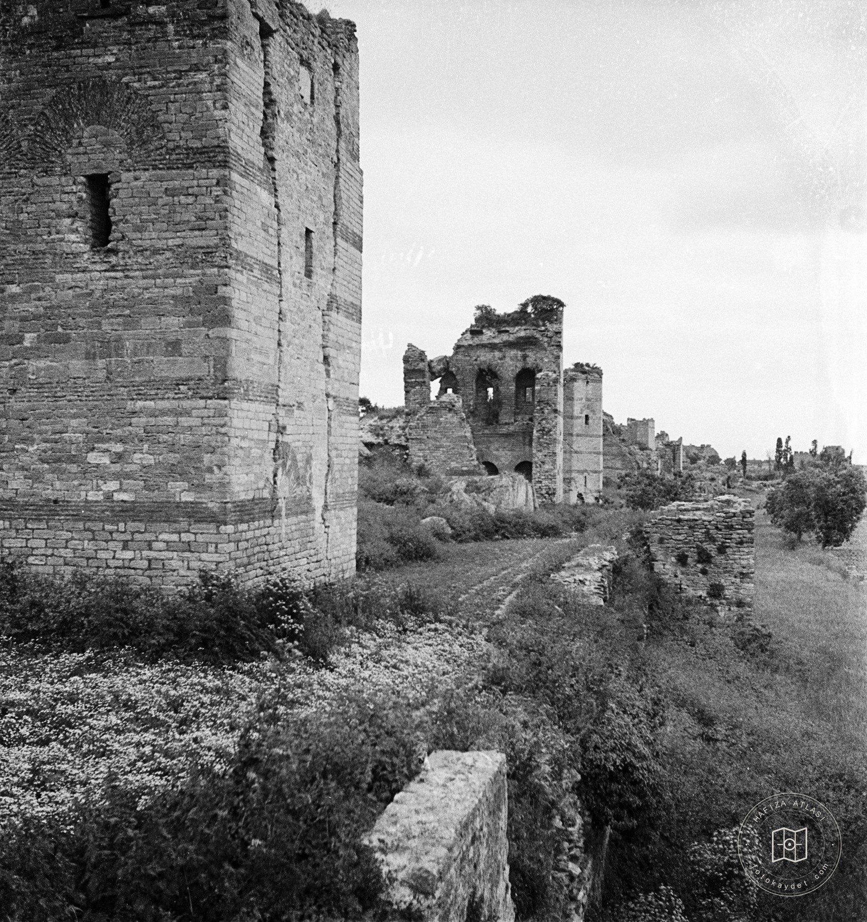 Belgratkapı Black Surs, T19