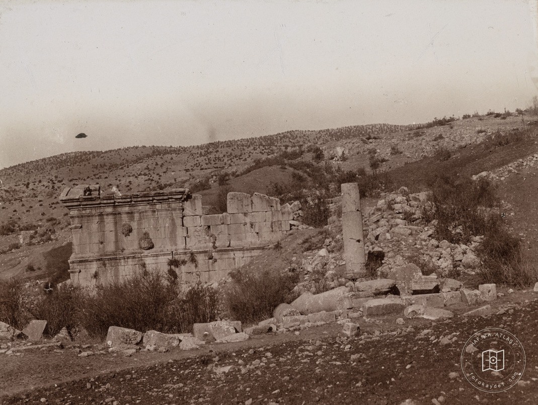 Şar Broken Church