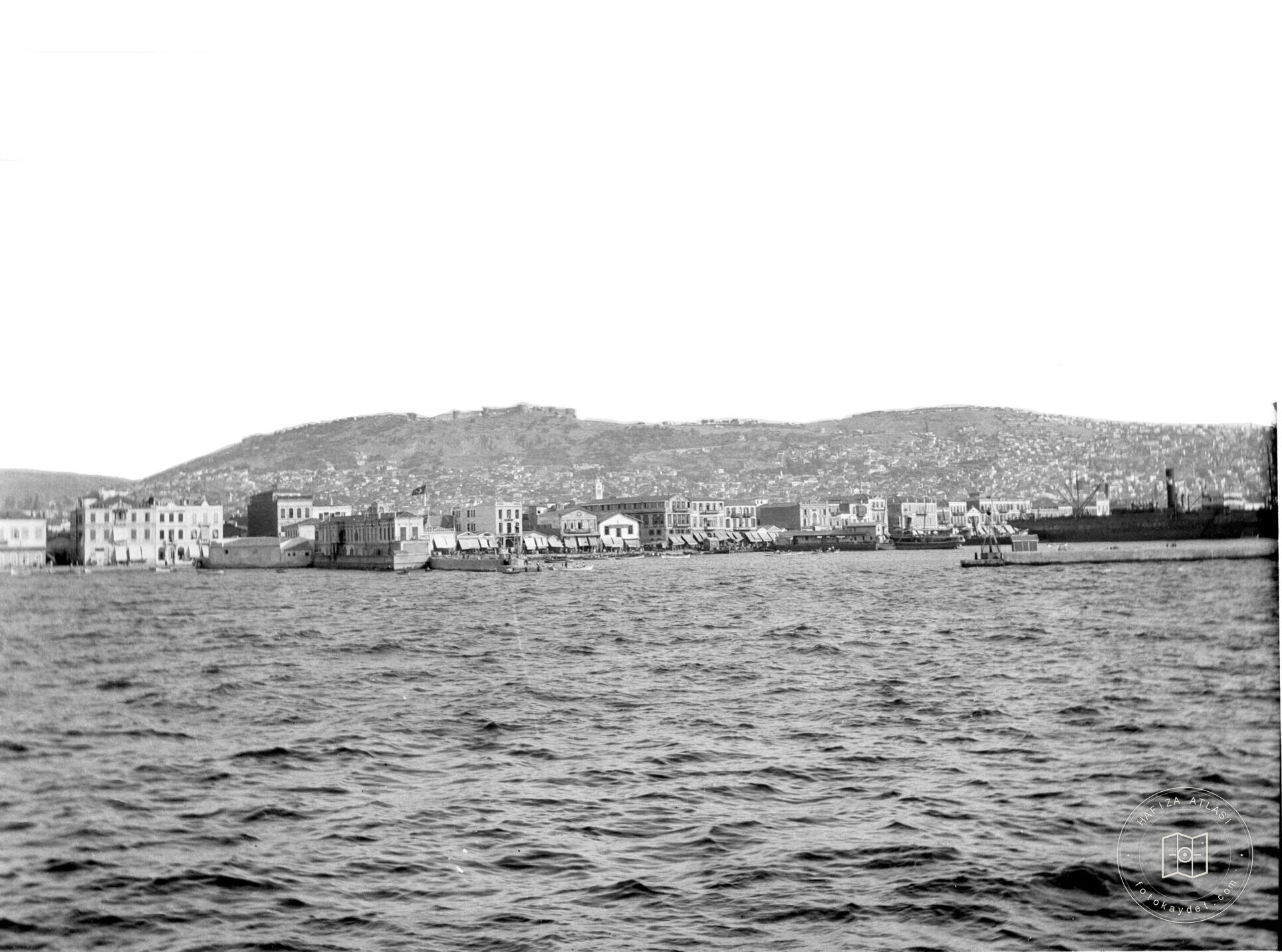 Izmir View from the sea, Kadifekale