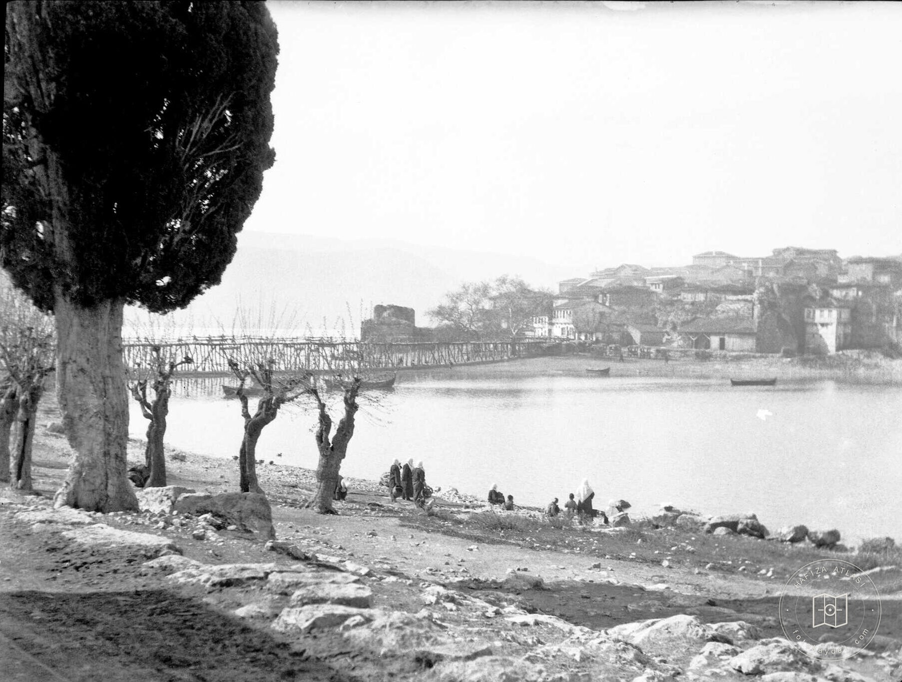 Apollonia ad Rhyndacum, Ulubat Gölü