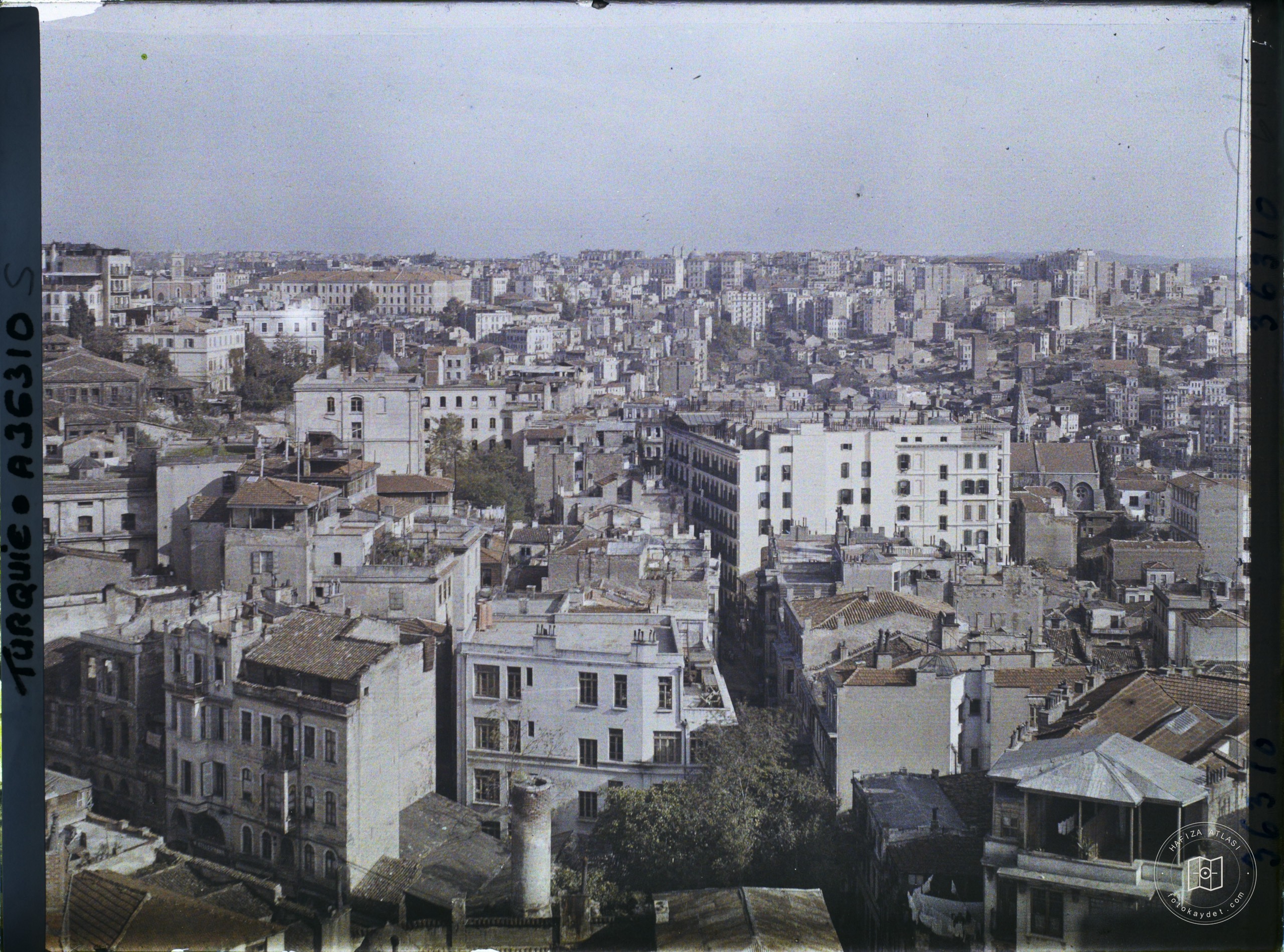 Galata Kulesi’nden Serdar-ı Ekrem Caddesi İstikametine Bakış