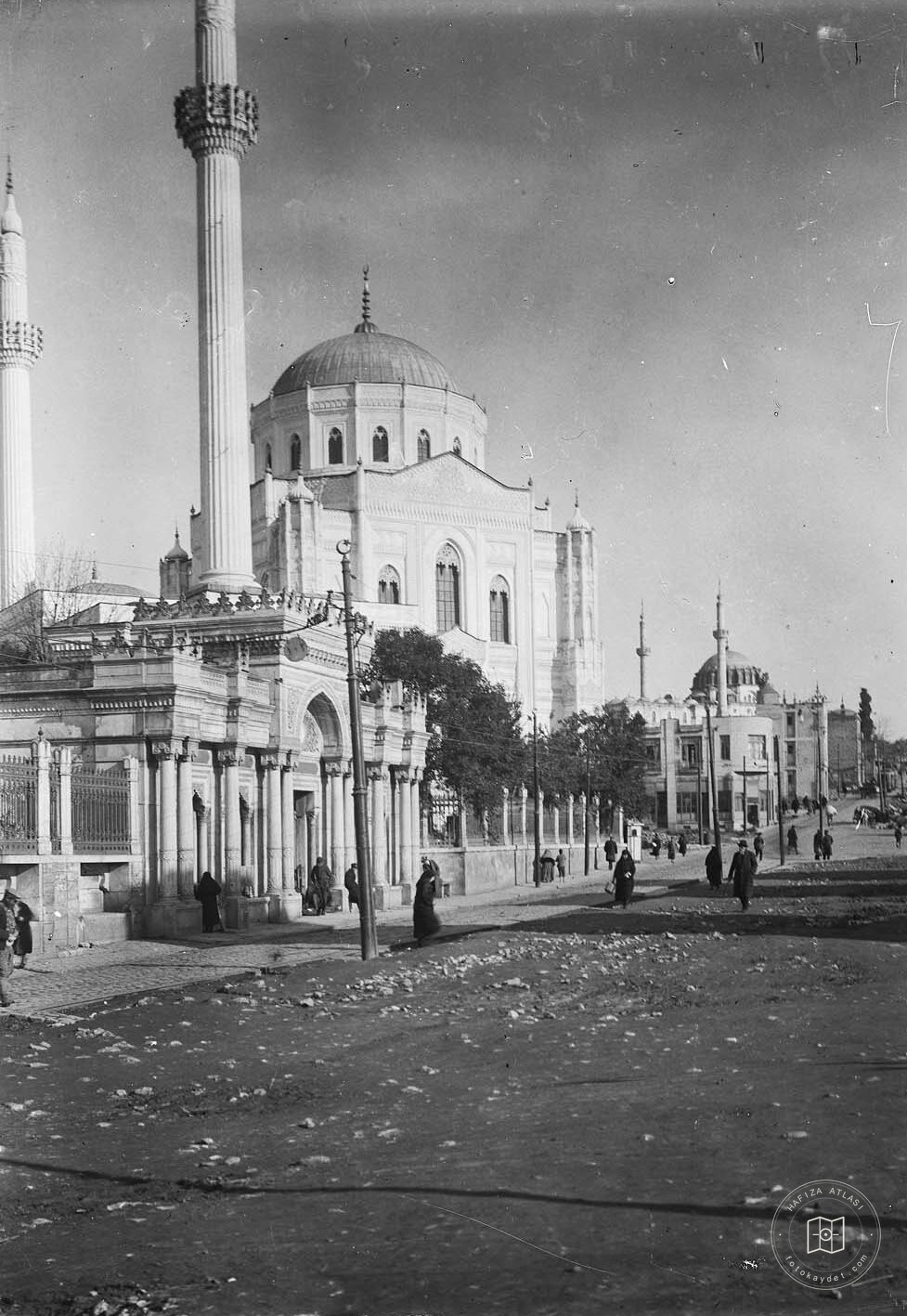 Aksaray Pertevnal Valide Sultan Mosque