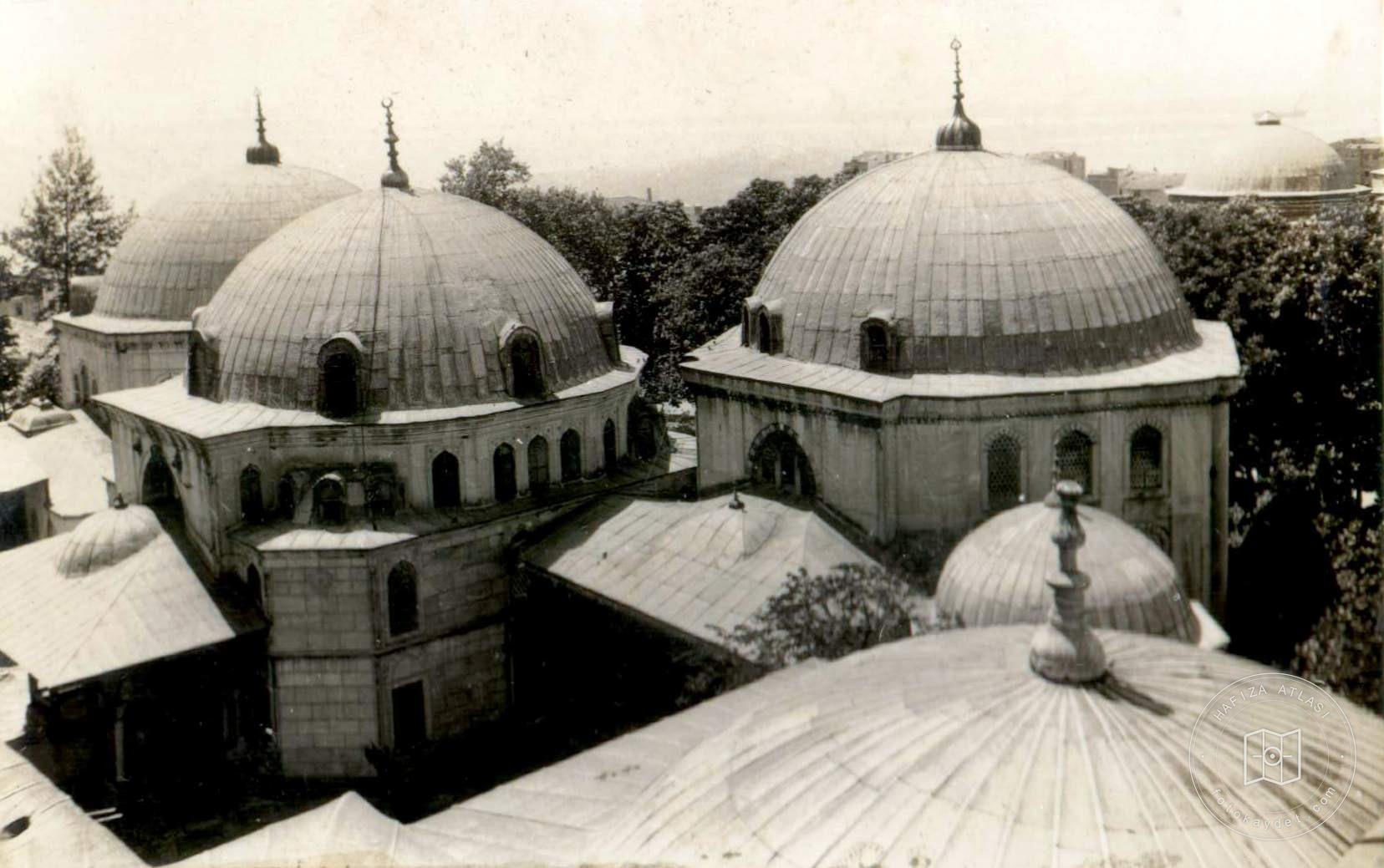 Ayasofya Türbeleri