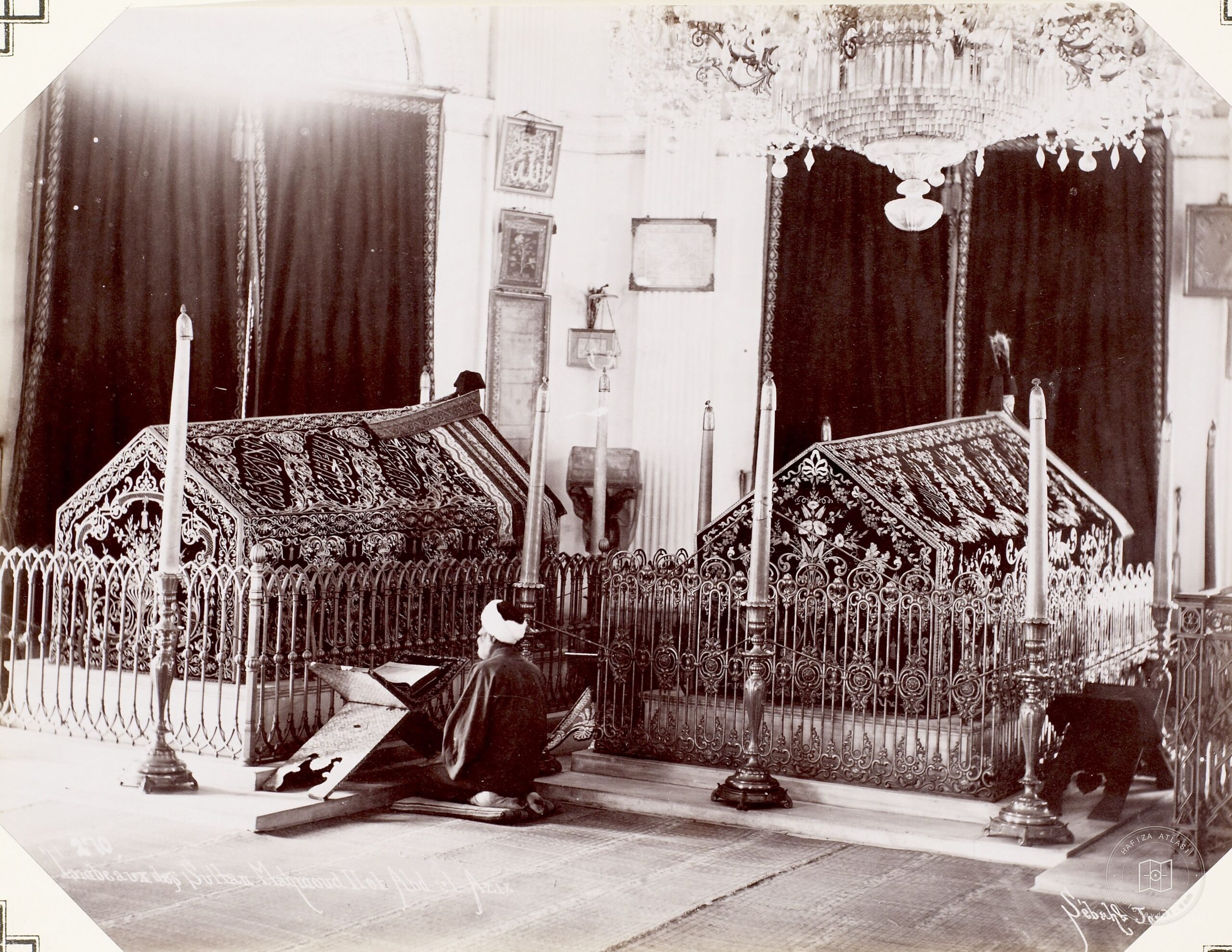Sultan II. Mahmut Türbesi