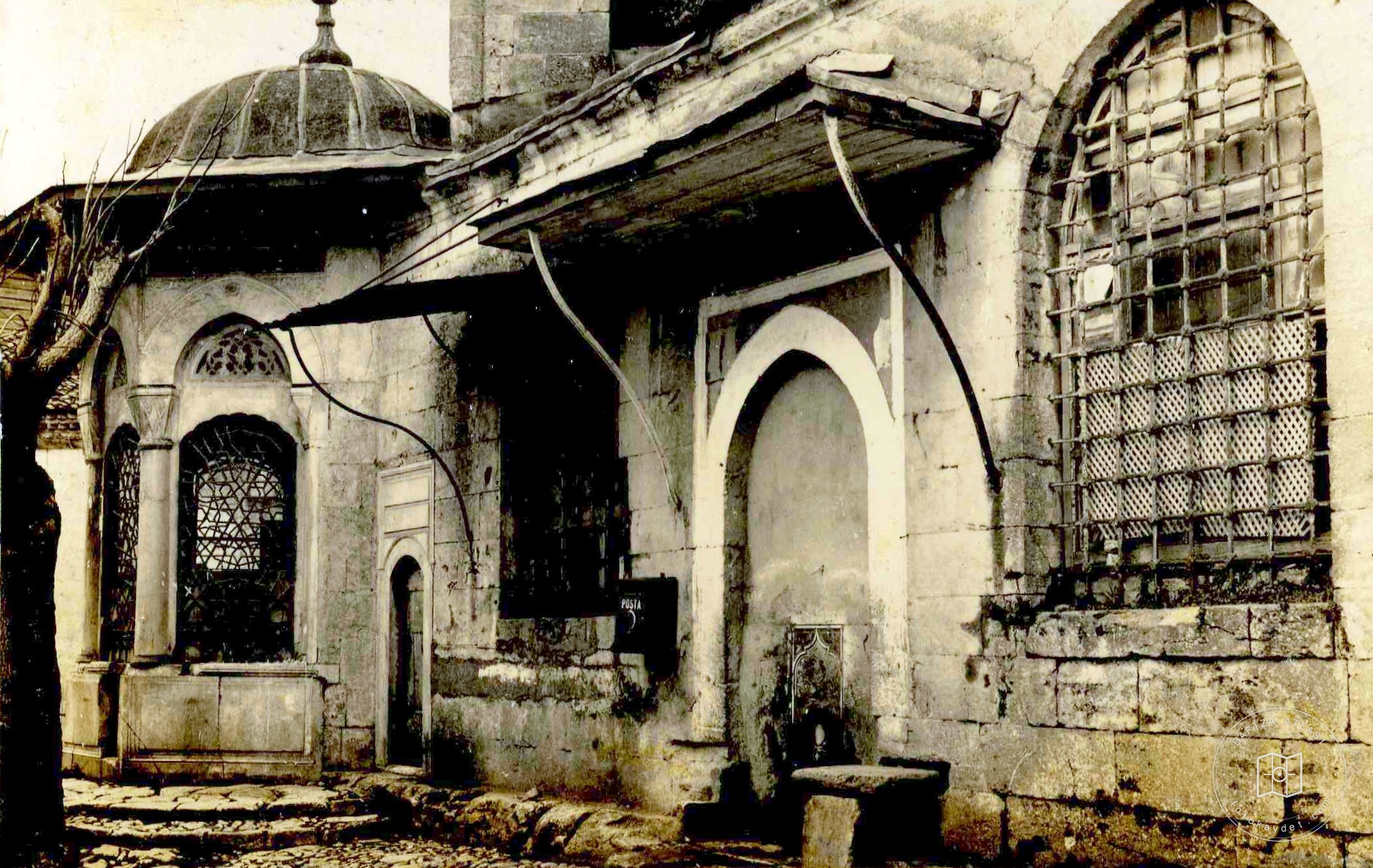 Holiday Pasha Ashliye Fountain