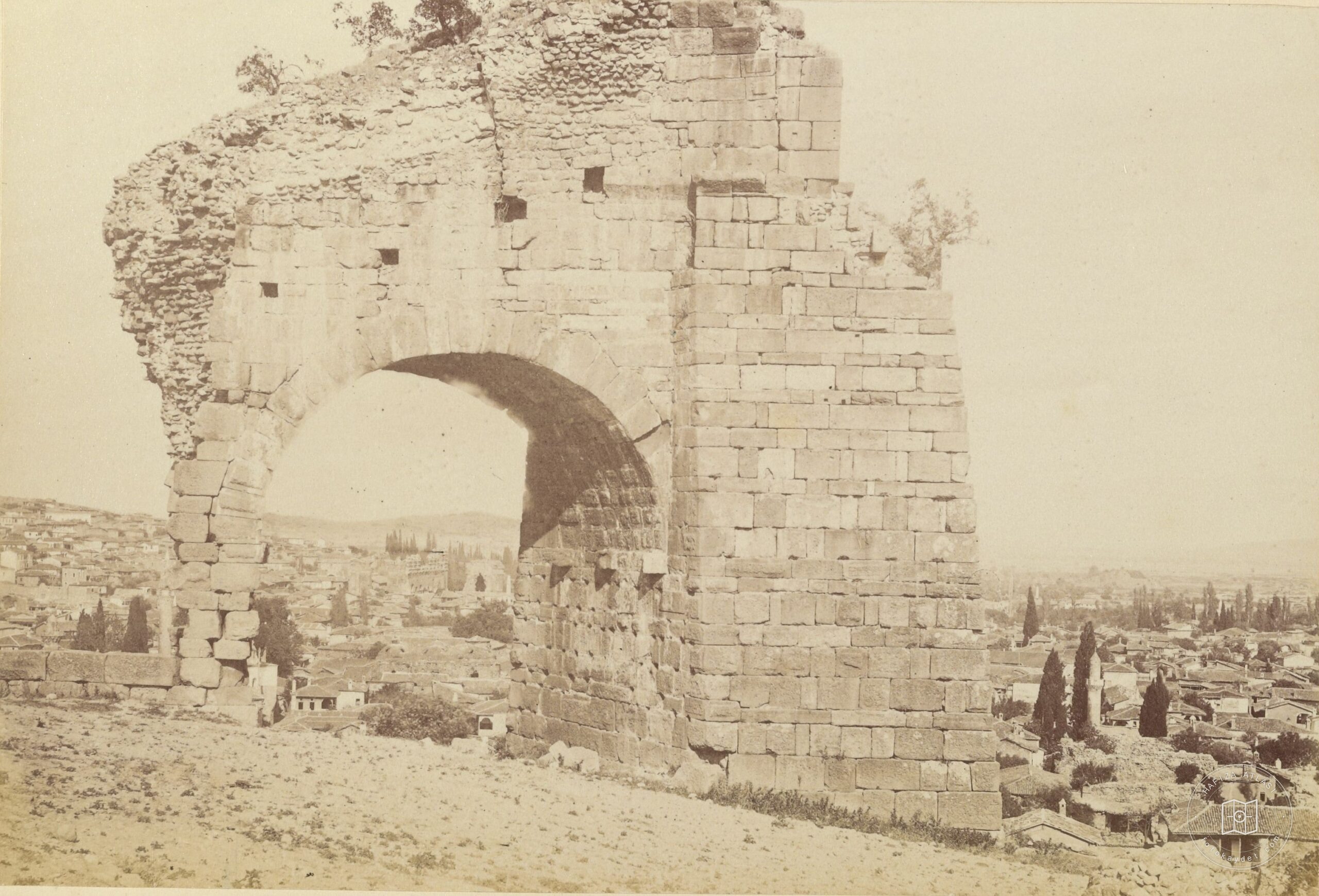 Pergamon Viran Kapı