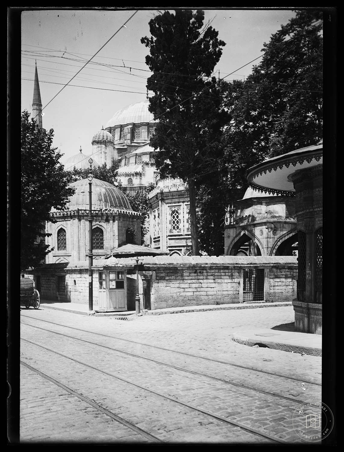 Medium of Istanbul, Şehzadebaşı