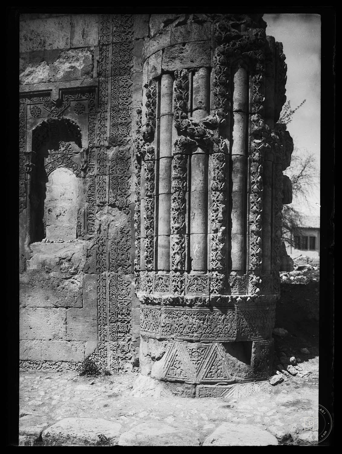 Double Minareli Medrese