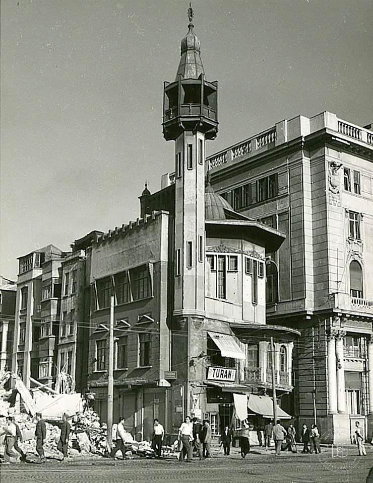 Merzifonlu Kara Mustafa Paşa Mosque in Karaköy